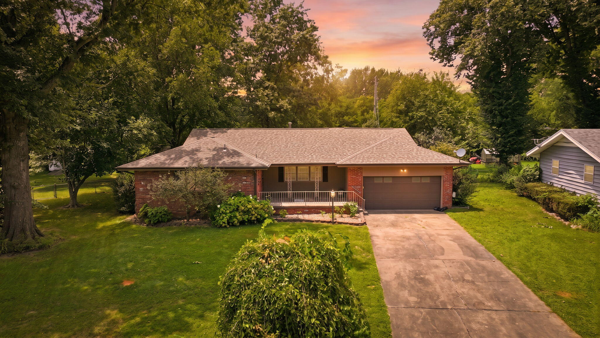 Photo 3 - Residential for sale – 2411 S Mayfair Avenue  Springfield, MO