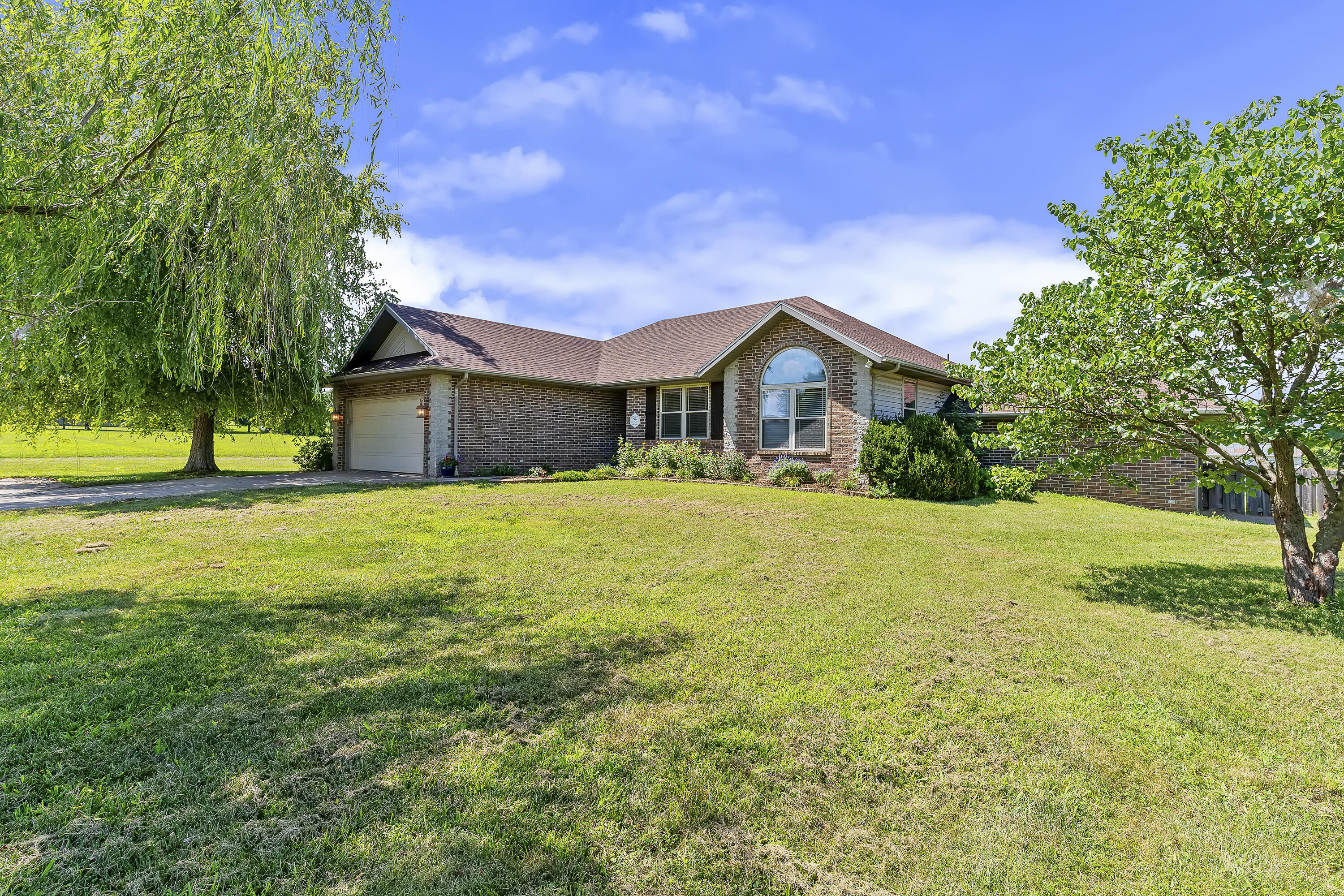 Photo 7 - Residential for sale – 7103 W Farm Road 94   Springfield, MO