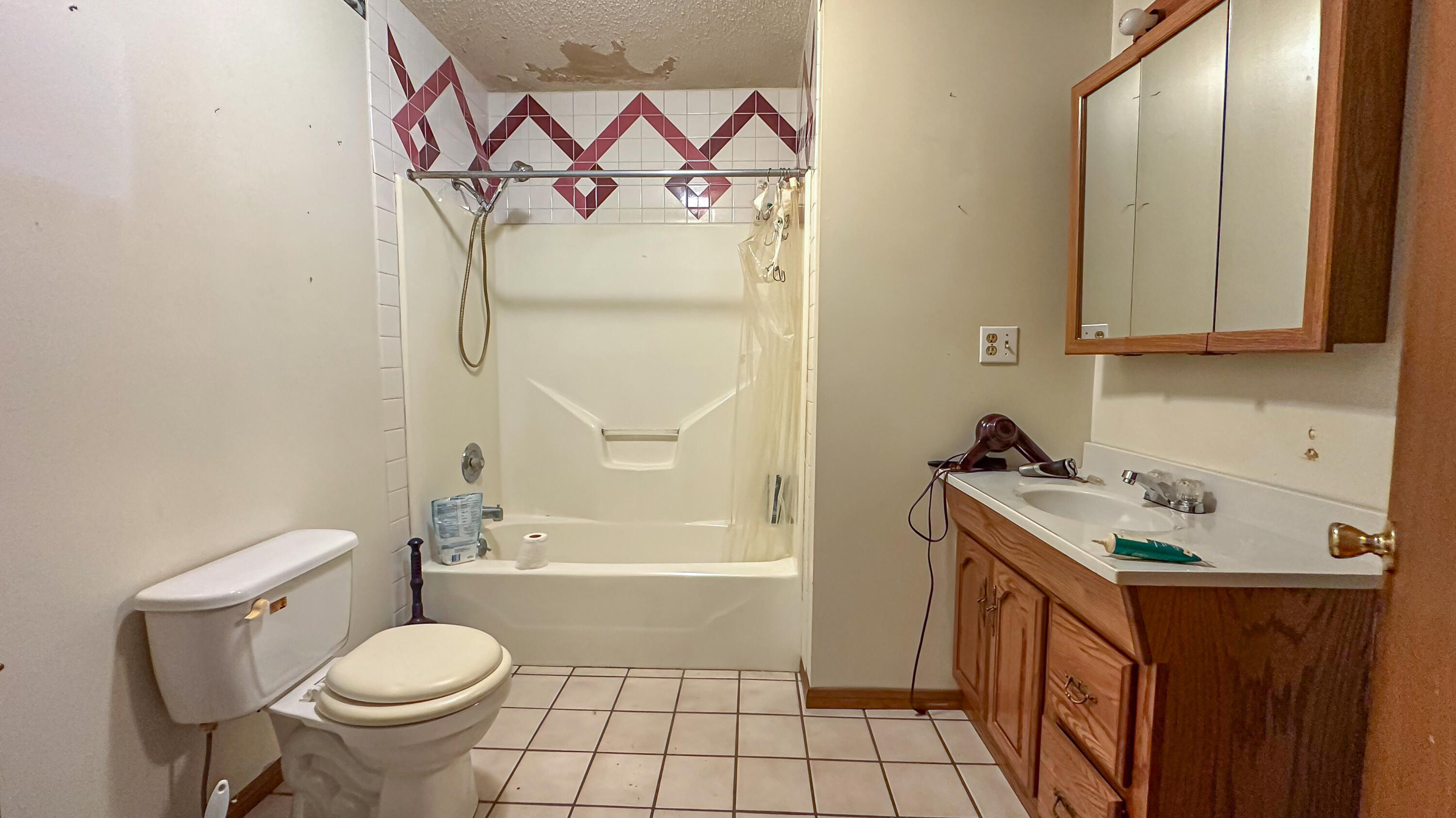 Photo 10 - Residential for sale – 26247  St Highway U   Mansfield, MO