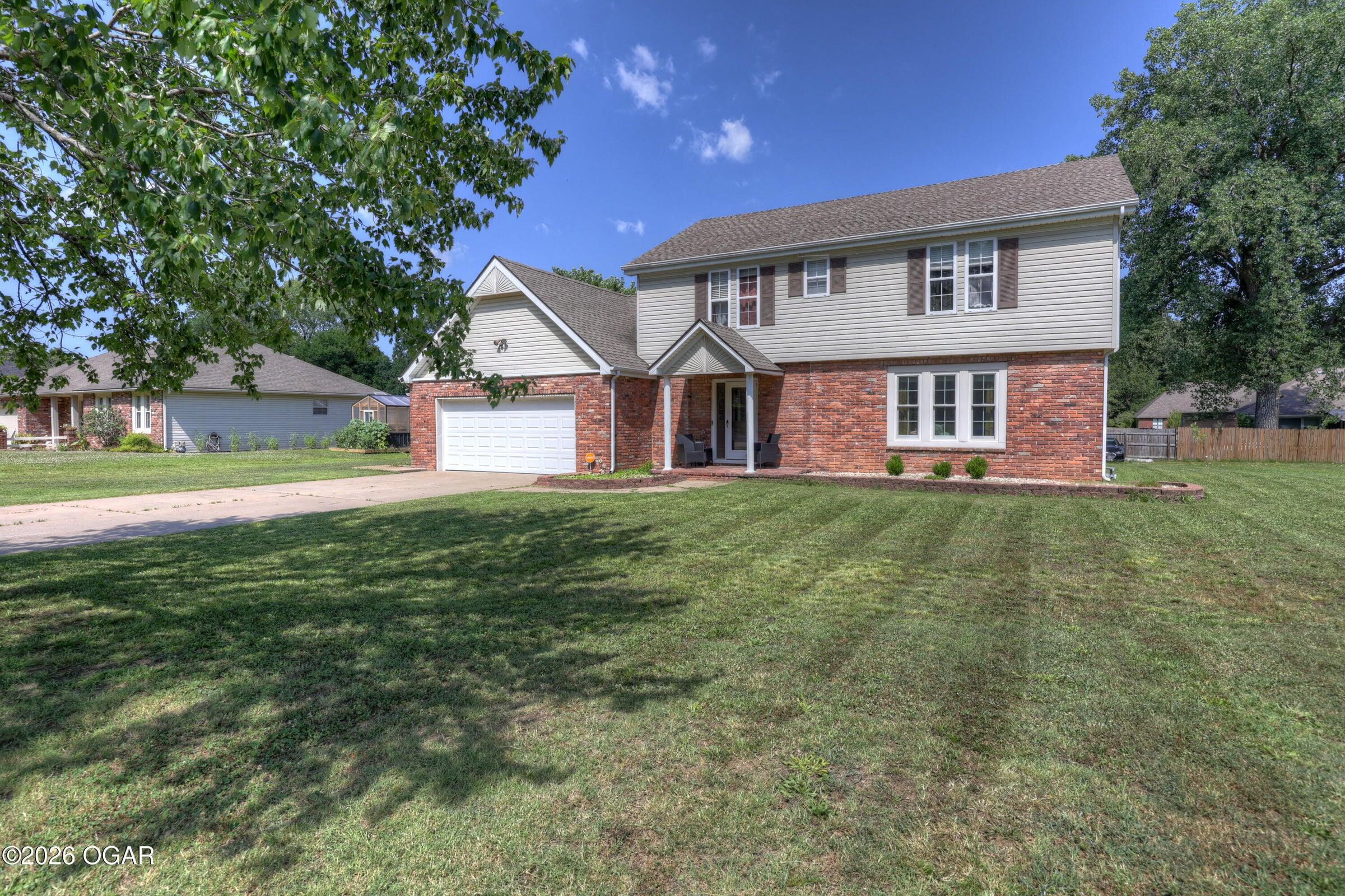 Photo 3 - Residential for sale – 2197 S Eastwood Road  Joplin, MO