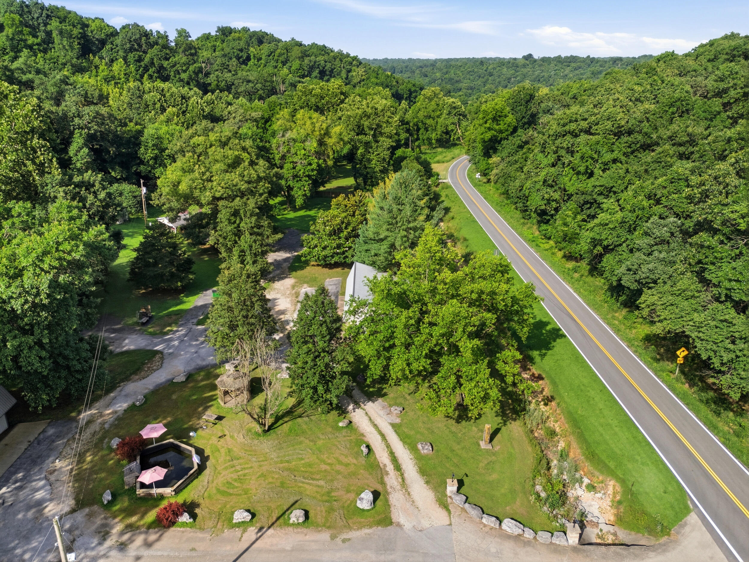 Photo 6 - Commercial Sale for sale – 32  Throneberry Trail  Anderson, MO