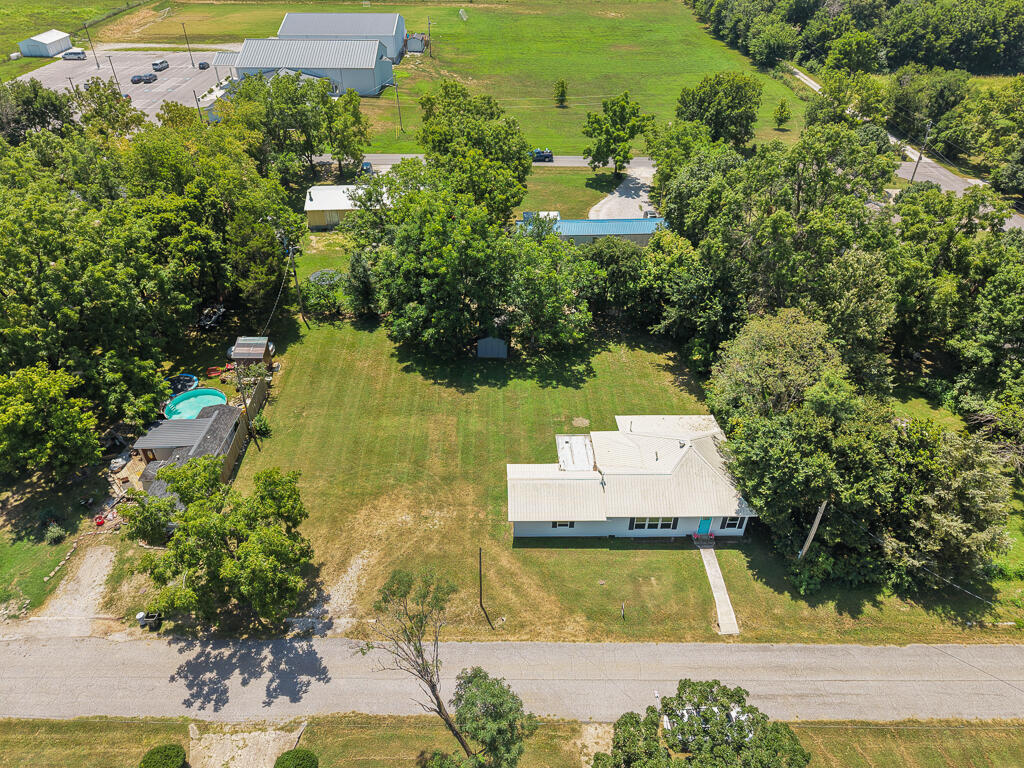 Photo 23 - Residential for sale – 214 E Wilson Street  Wheaton, MO