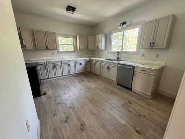 Photo 15 - Residential for sale – 726  Mcnatt Avenue  Aurora, MO