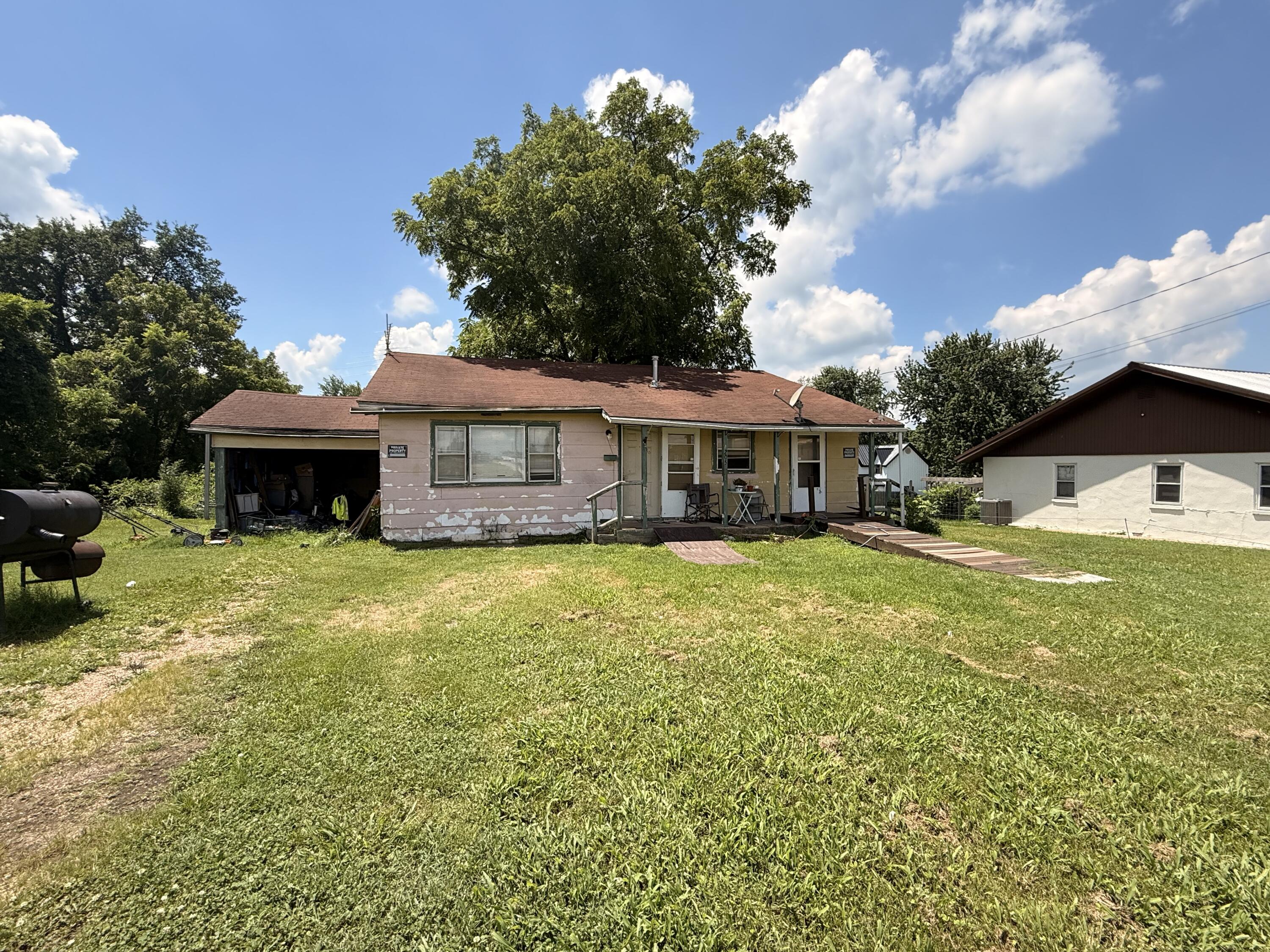 Photo 8 - Residential for sale – 205 S Lake Street  Mountain Grove, MO