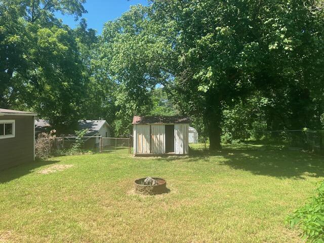 Photo 3 - Residential for sale – 201 N Elm Street  Monett, MO