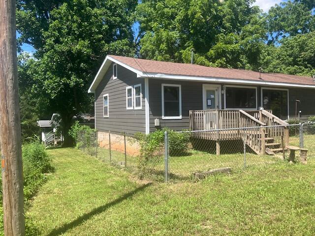Photo 2 - Residential for sale – 201 N Elm Street  Monett, MO