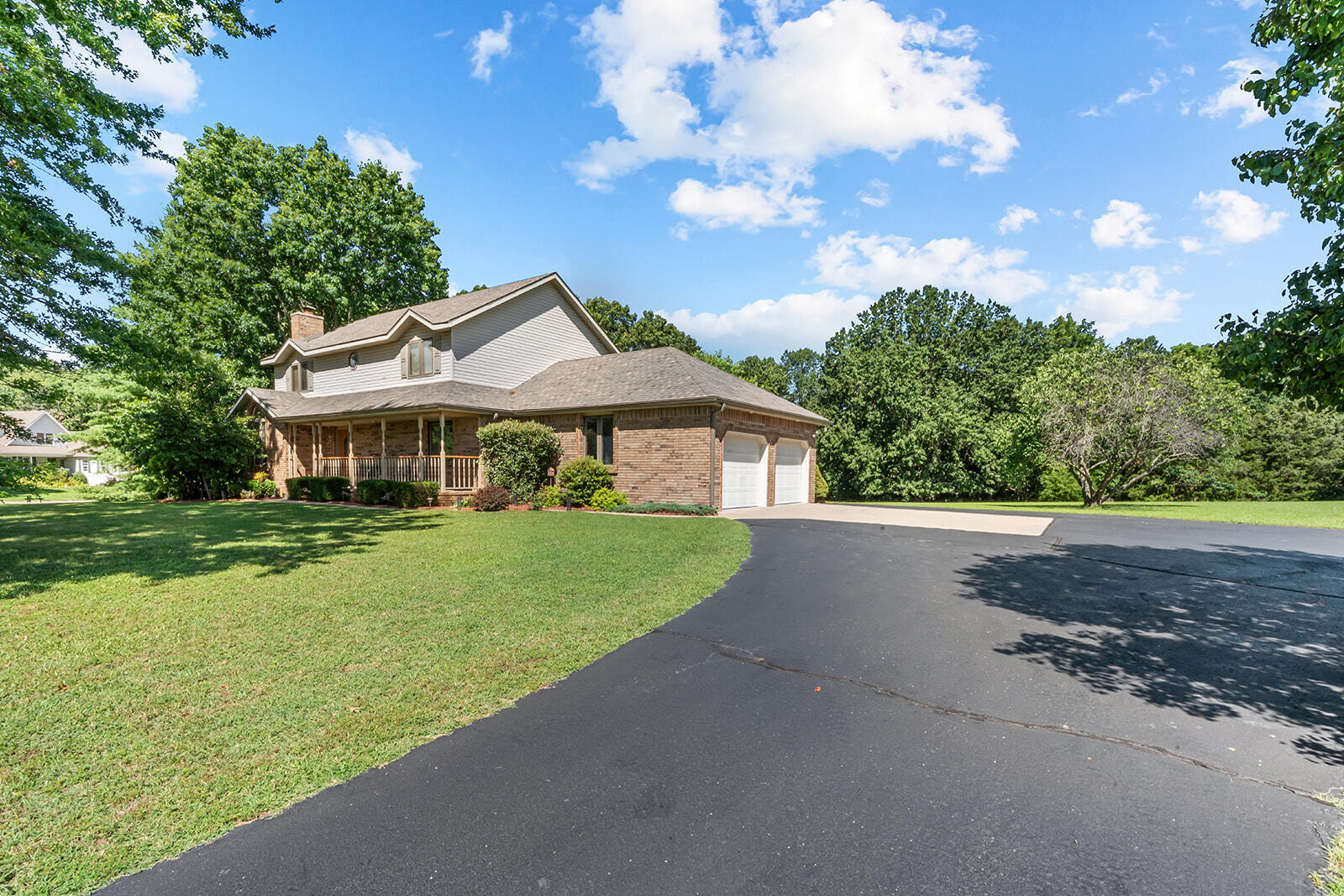 Photo 3 - Residential for sale – 3107 N Bobwhite Drive  Ozark, MO