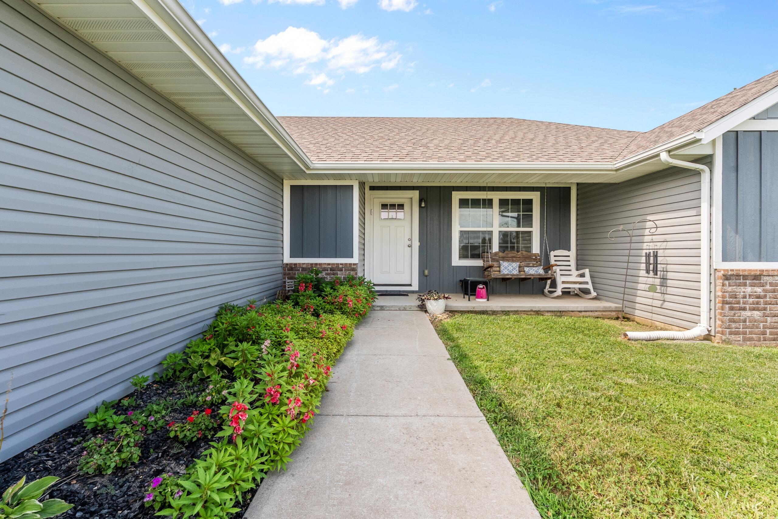 Photo 5 - Residential for sale – 115 E Seminole Street  Strafford, MO