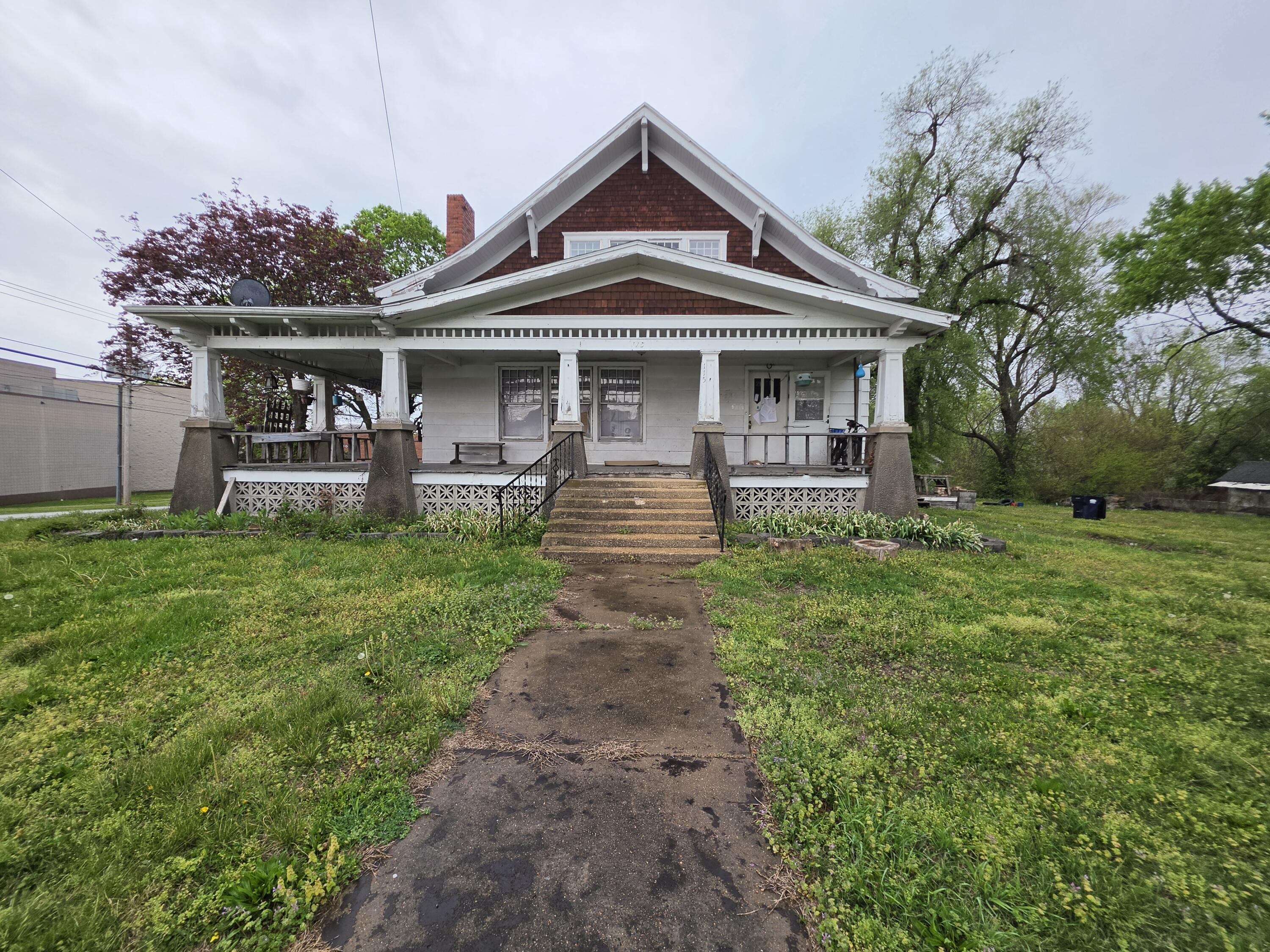 Photo 2 - Residential for sale – 115 N Locust Street  Buffalo, MO