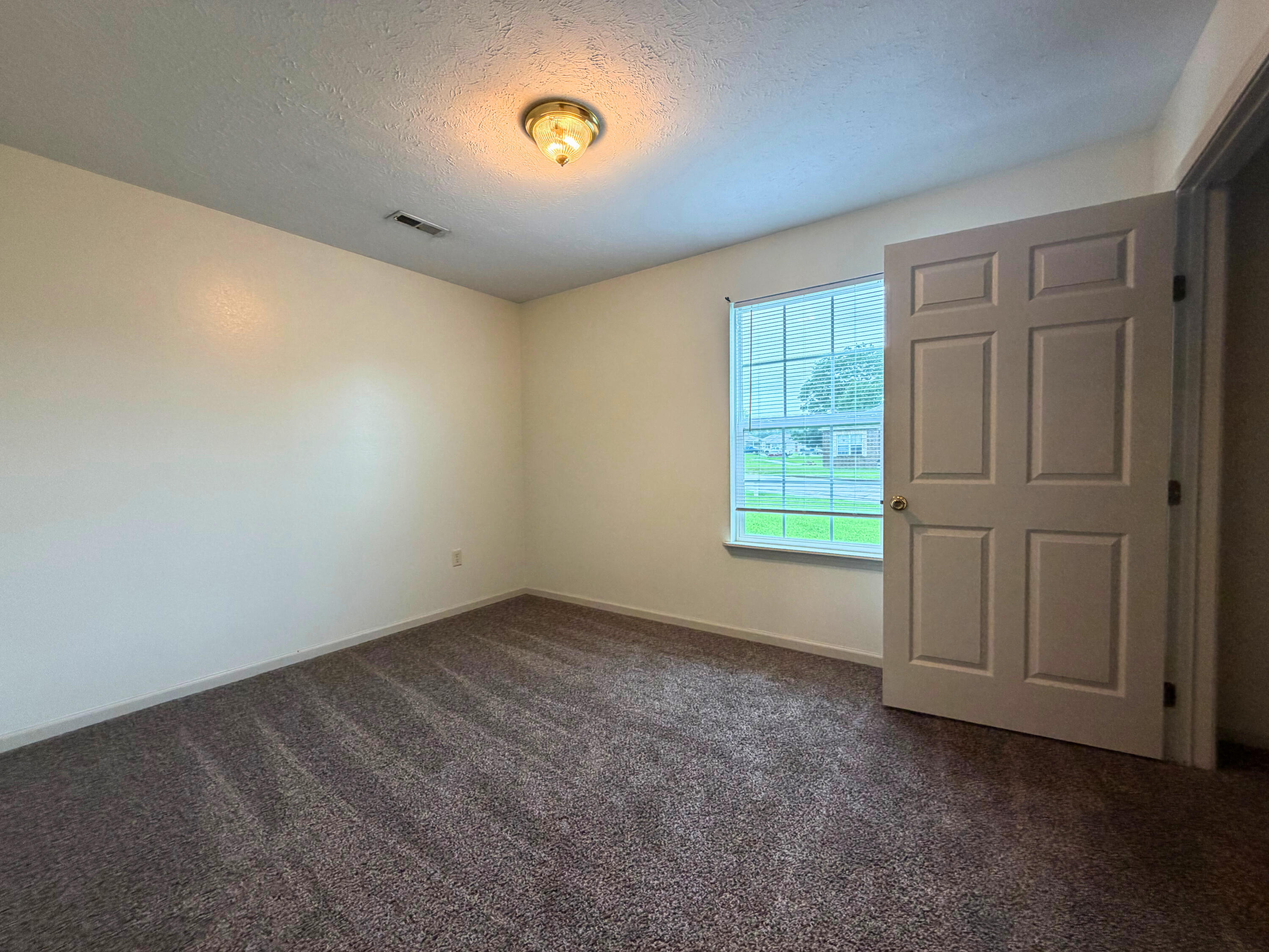 Photo 10 - Residential Income for sale – 1860-70-80 S Pike Avenue  Bolivar, MO