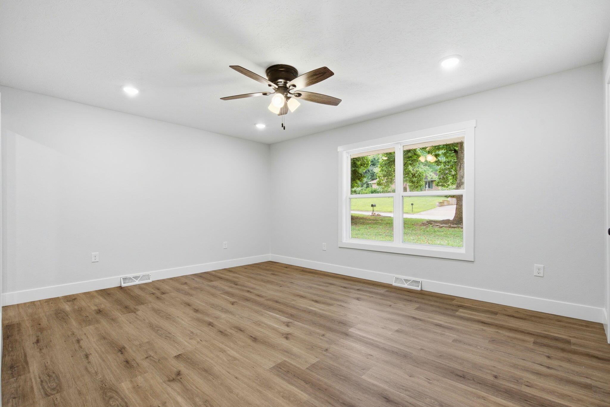 Photo 20 - Residential for sale – 1524 S Charing Avenue  Springfield, MO