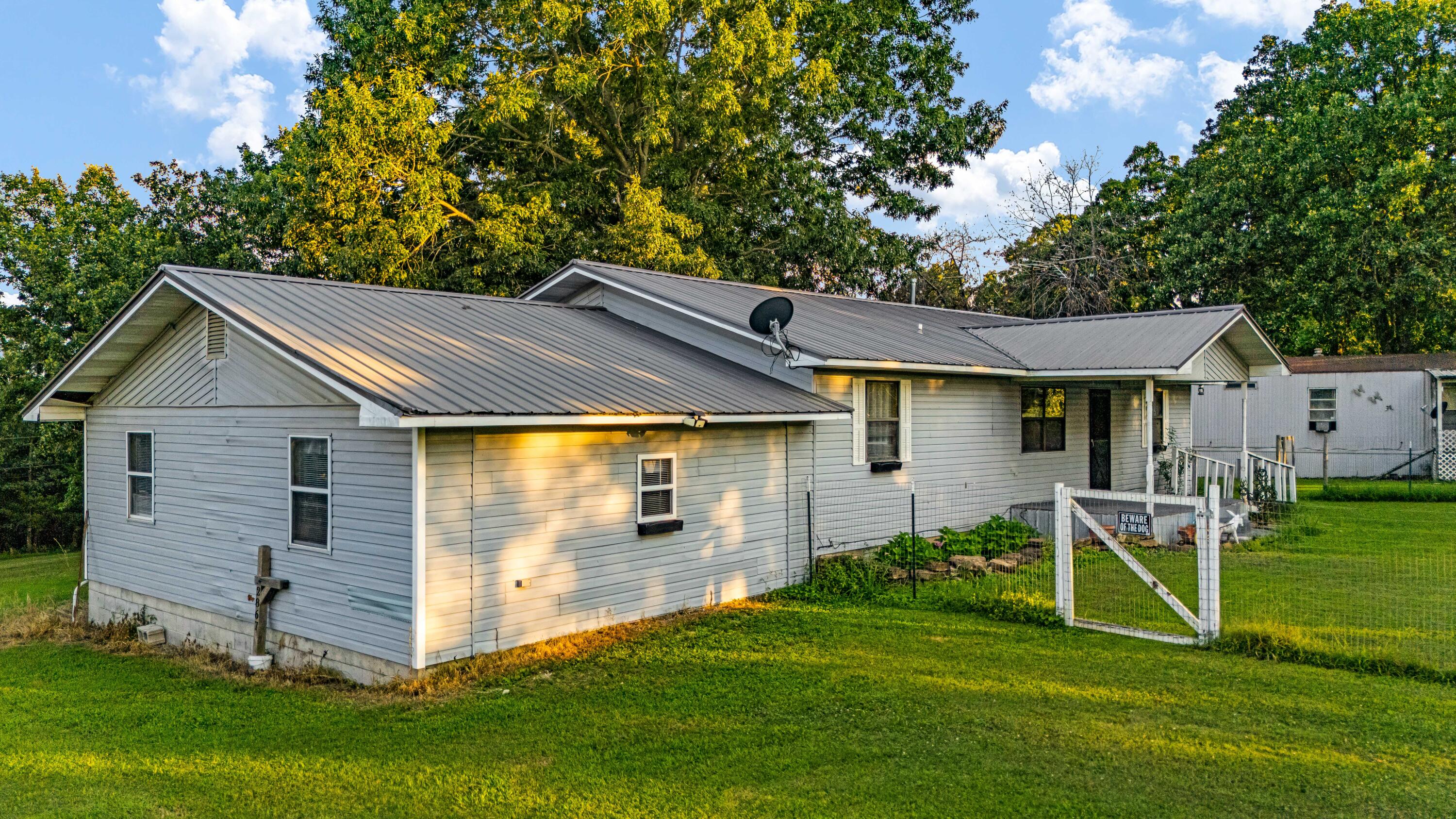 Photo 4 - Residential for sale – 17883  County Road 522   Gainesville, MO