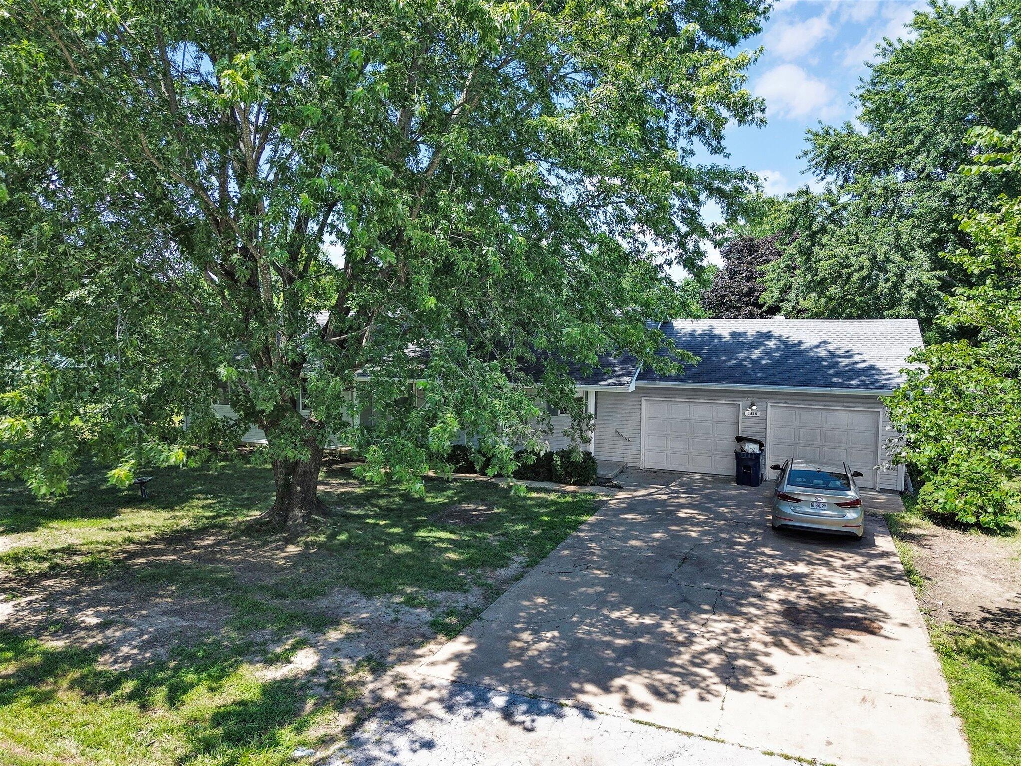 Photo 21 - Residential for sale – 1615 W Lincoln Street  Buffalo, MO