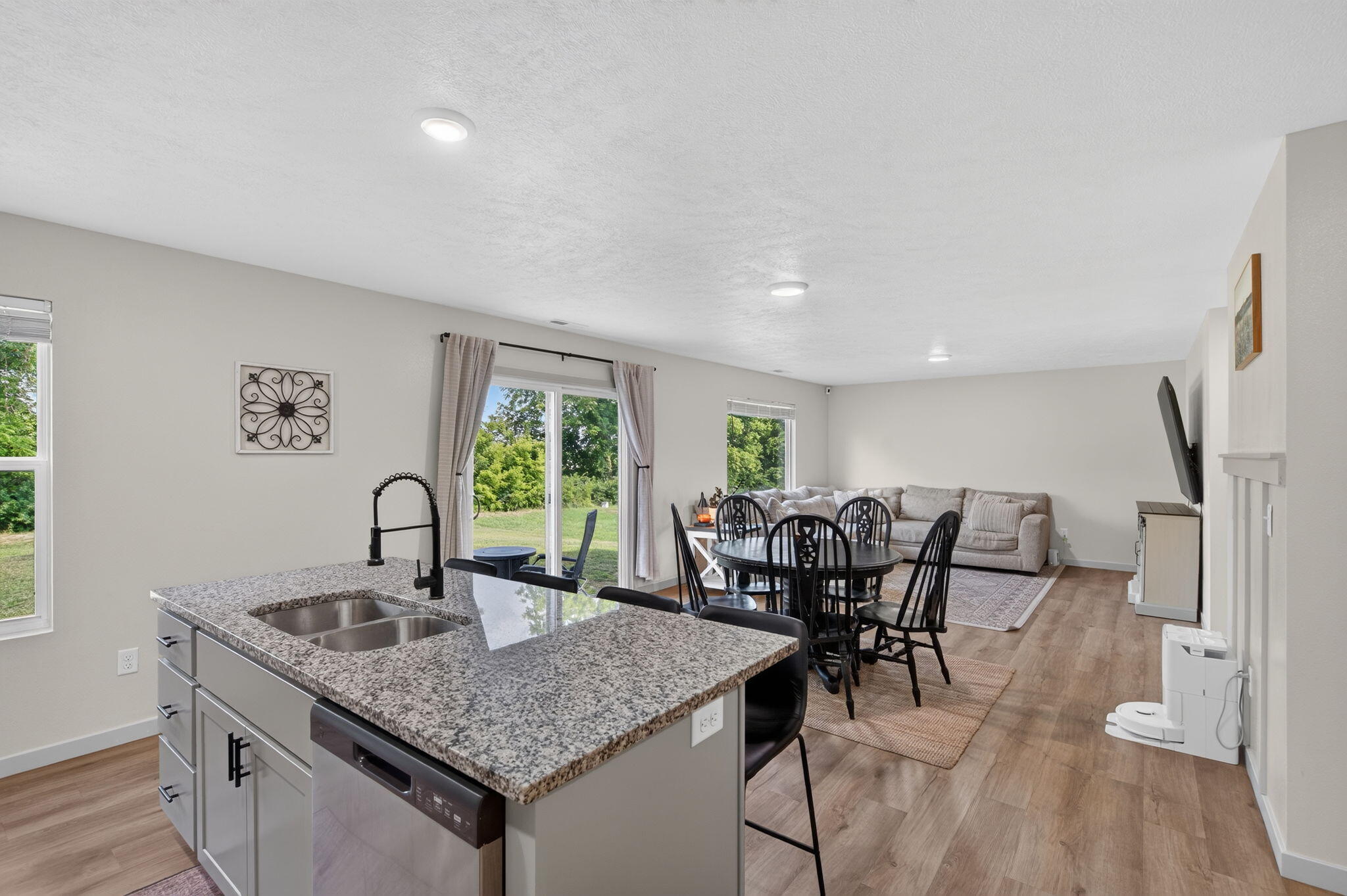 Photo 11 - Residential for sale – 206 N Cheyenne Valley Road  Nixa, MO