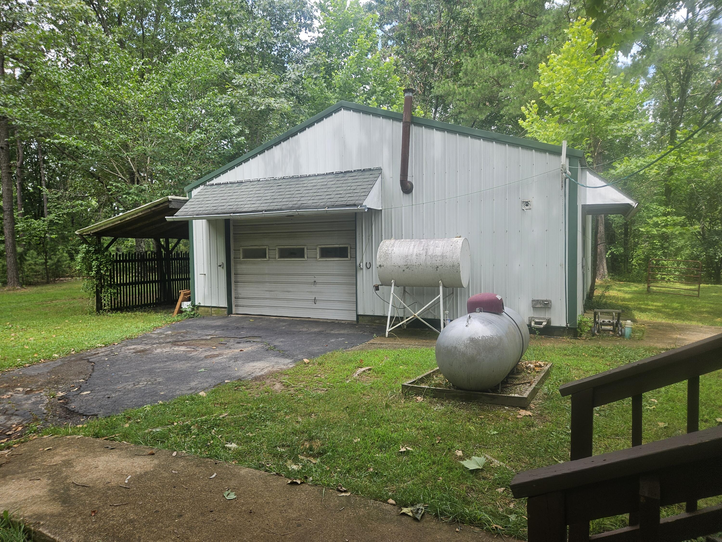 Photo 2 - Residential for sale – 3405  State Route 17   Mountain View, MO