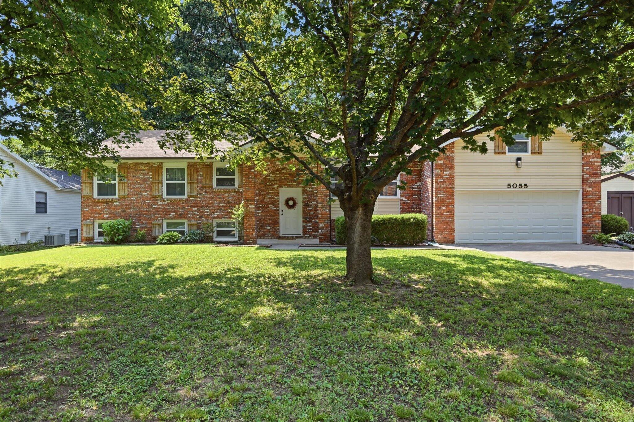 Photo 2 - Residential for sale – 5055 S Walnut Hill Road  Springfield, MO
