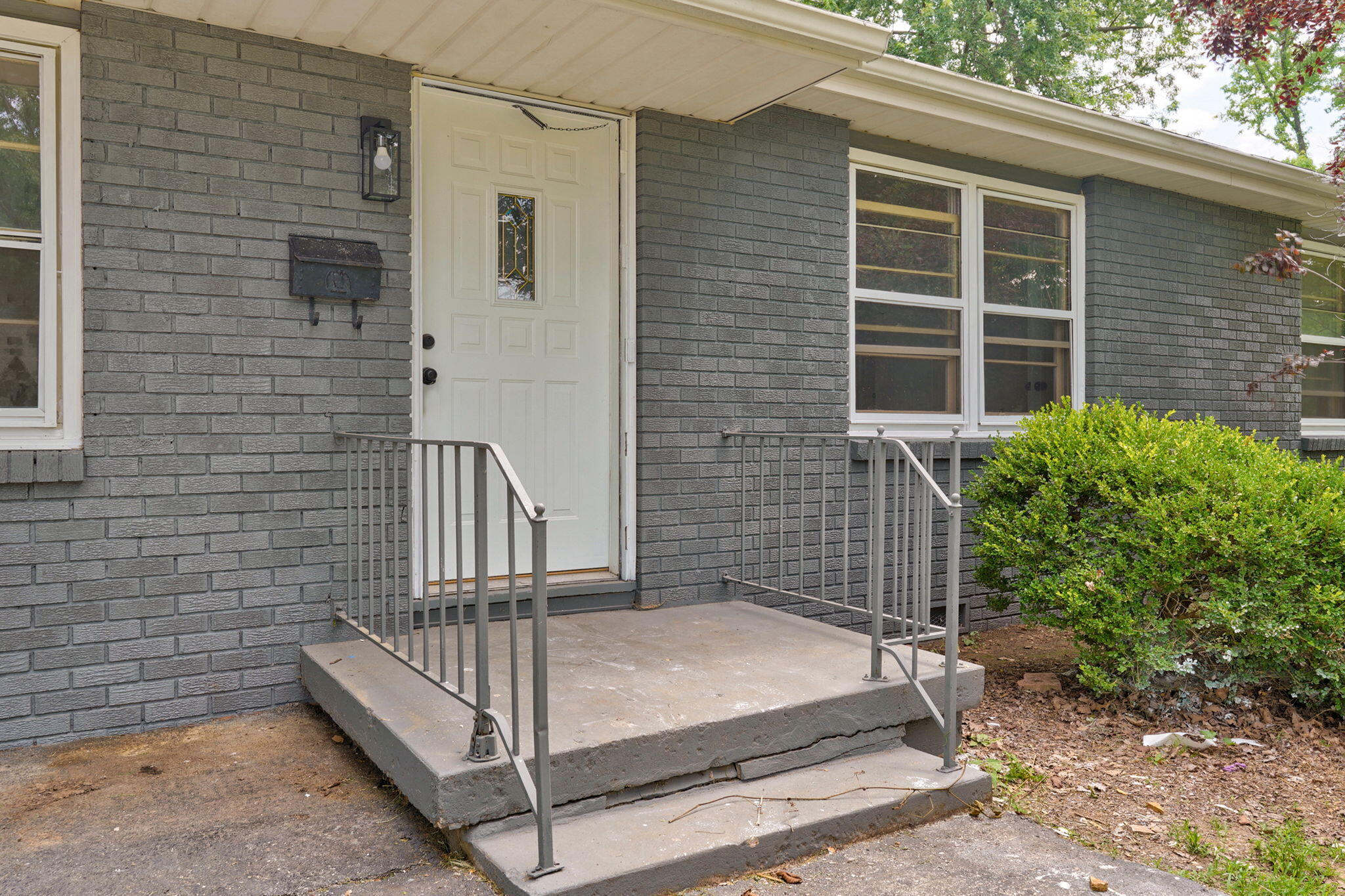 Photo 4 - Residential for sale – 1012 E Morningside Street  Springfield, MO
