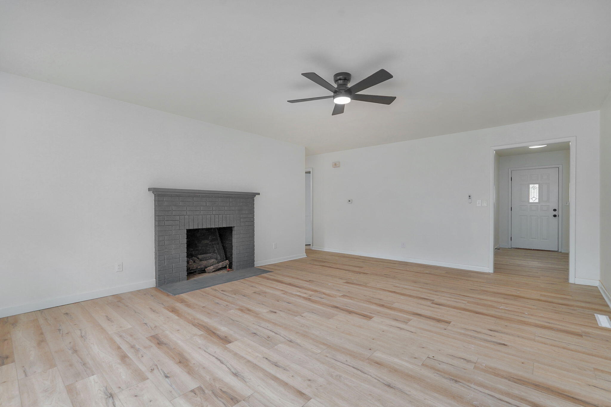 Photo 7 - Residential for sale – 1012 E Morningside Street  Springfield, MO