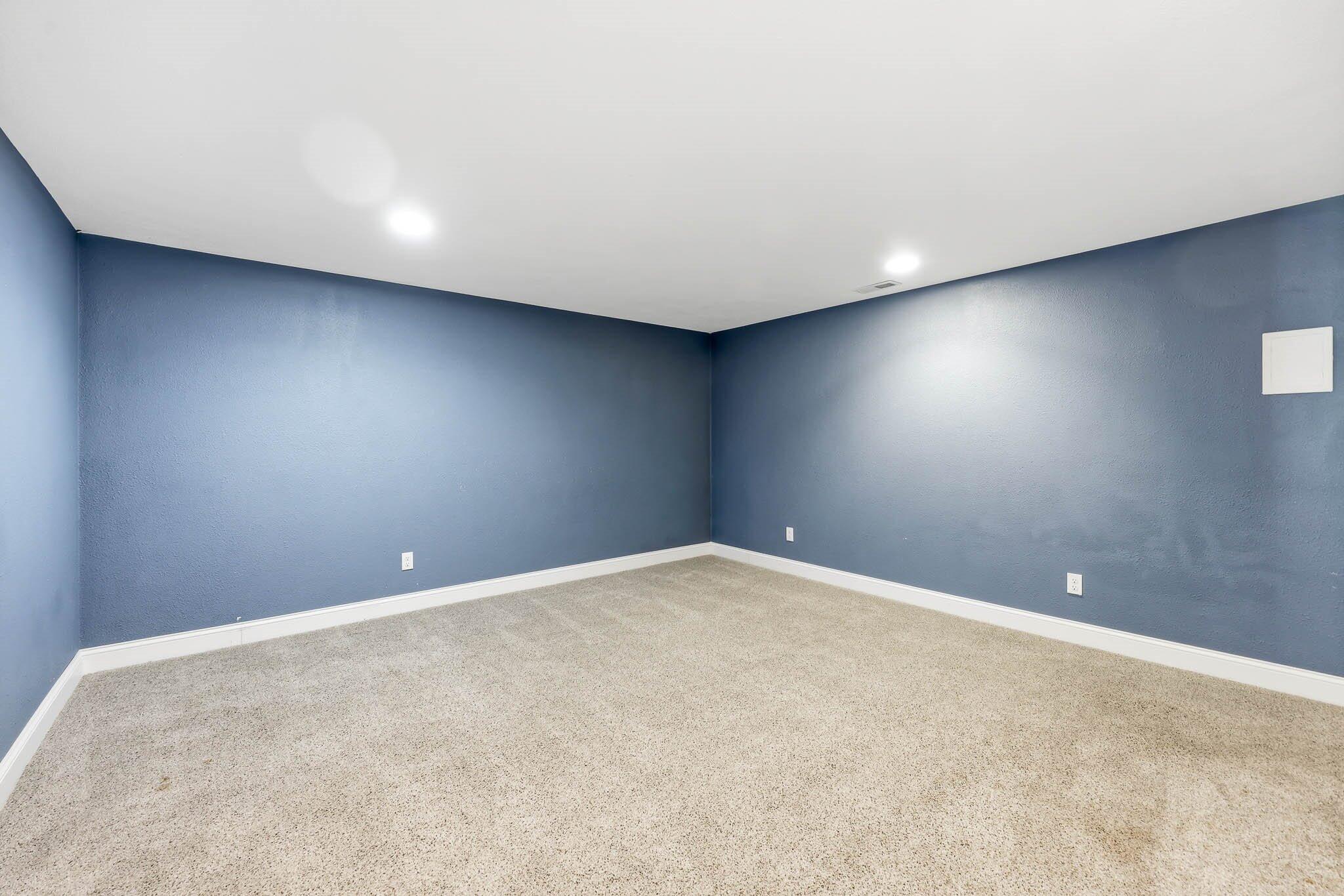 Photo 28 - Residential for sale – 5561 S Pinehurst Avenue  Springfield, MO