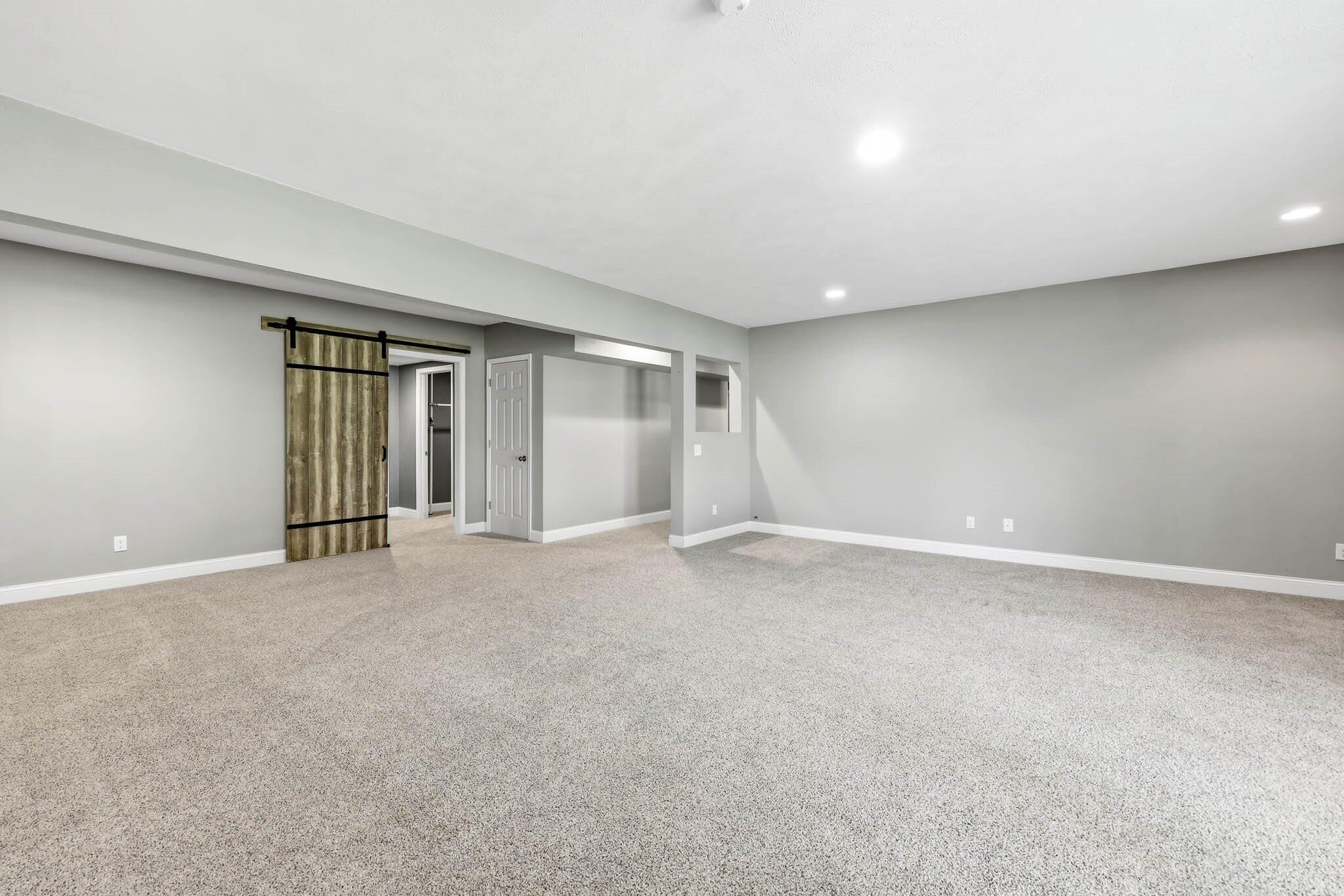 Photo 30 - Residential for sale – 5561 S Pinehurst Avenue  Springfield, MO