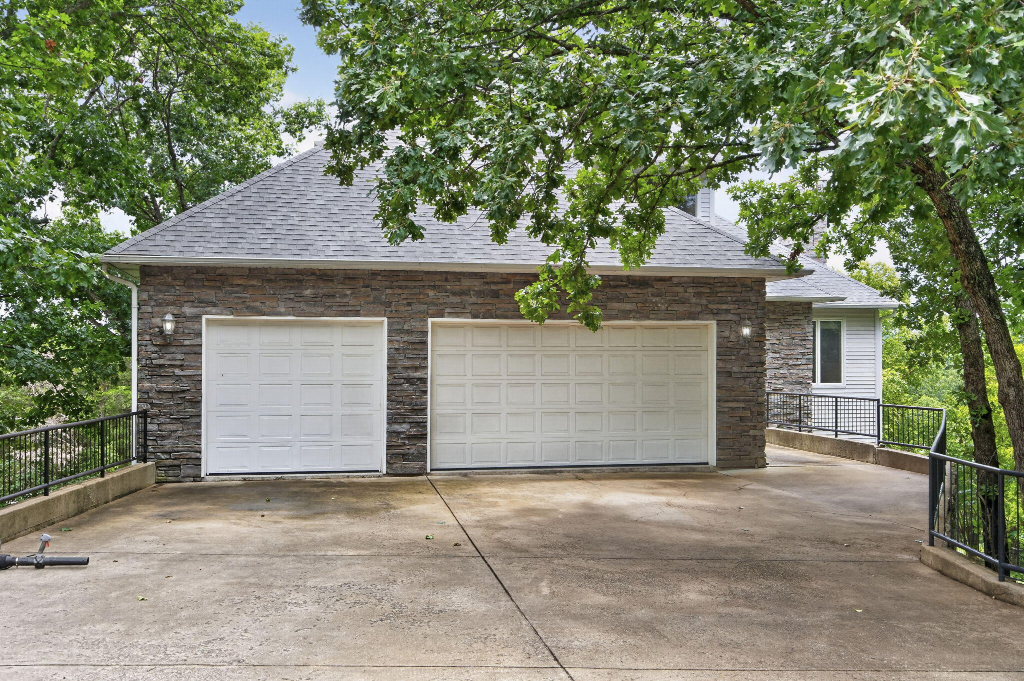 Photo 4 - Residential for sale – 137  Sherman Way   Branson, MO