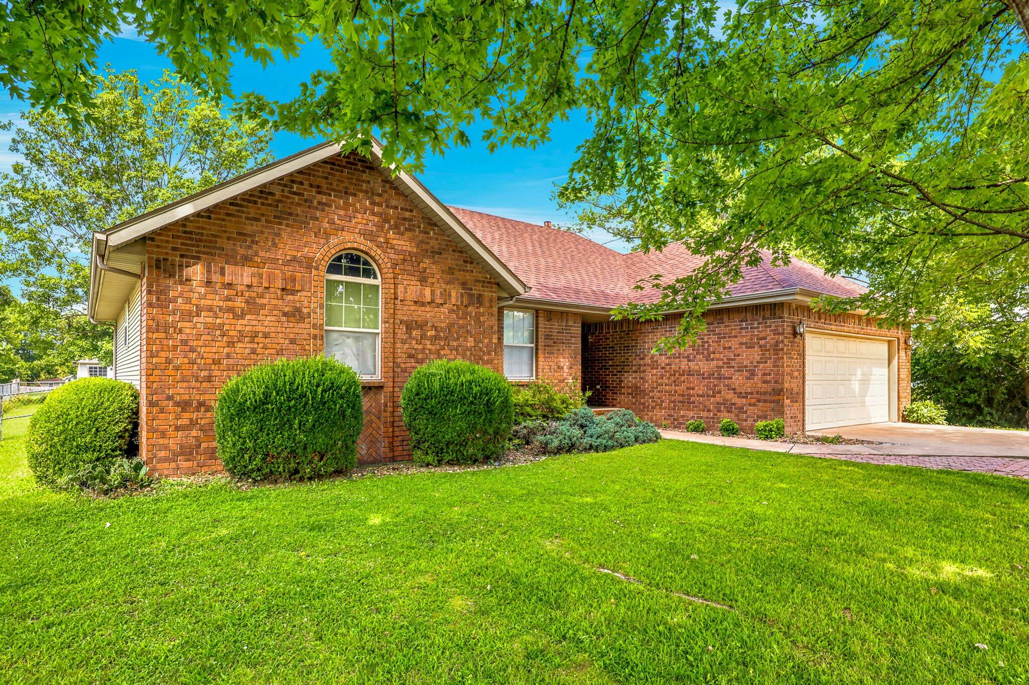 Photo 24 - Residential for sale – 215 S Maple Street  Rogersville, MO