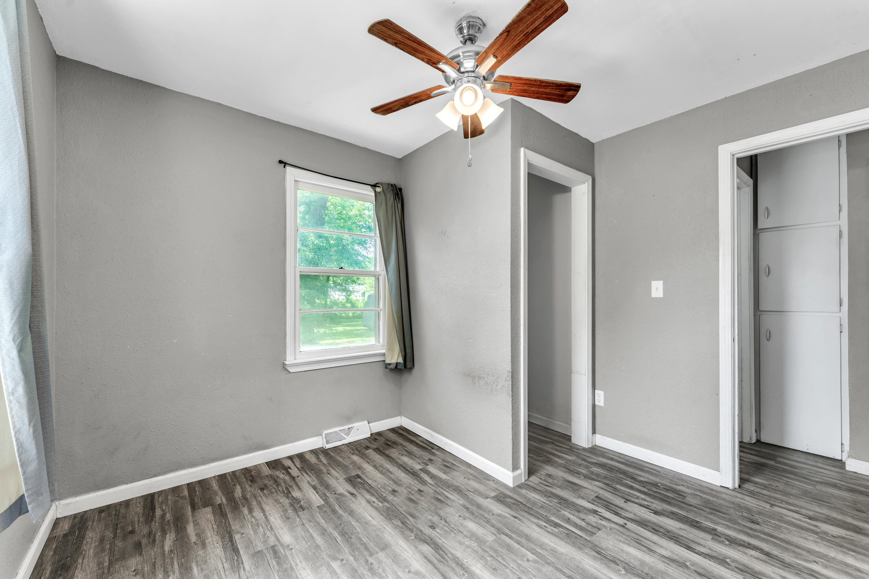 Photo 22 - Residential for sale – 1714 W Scott Street  Springfield, MO