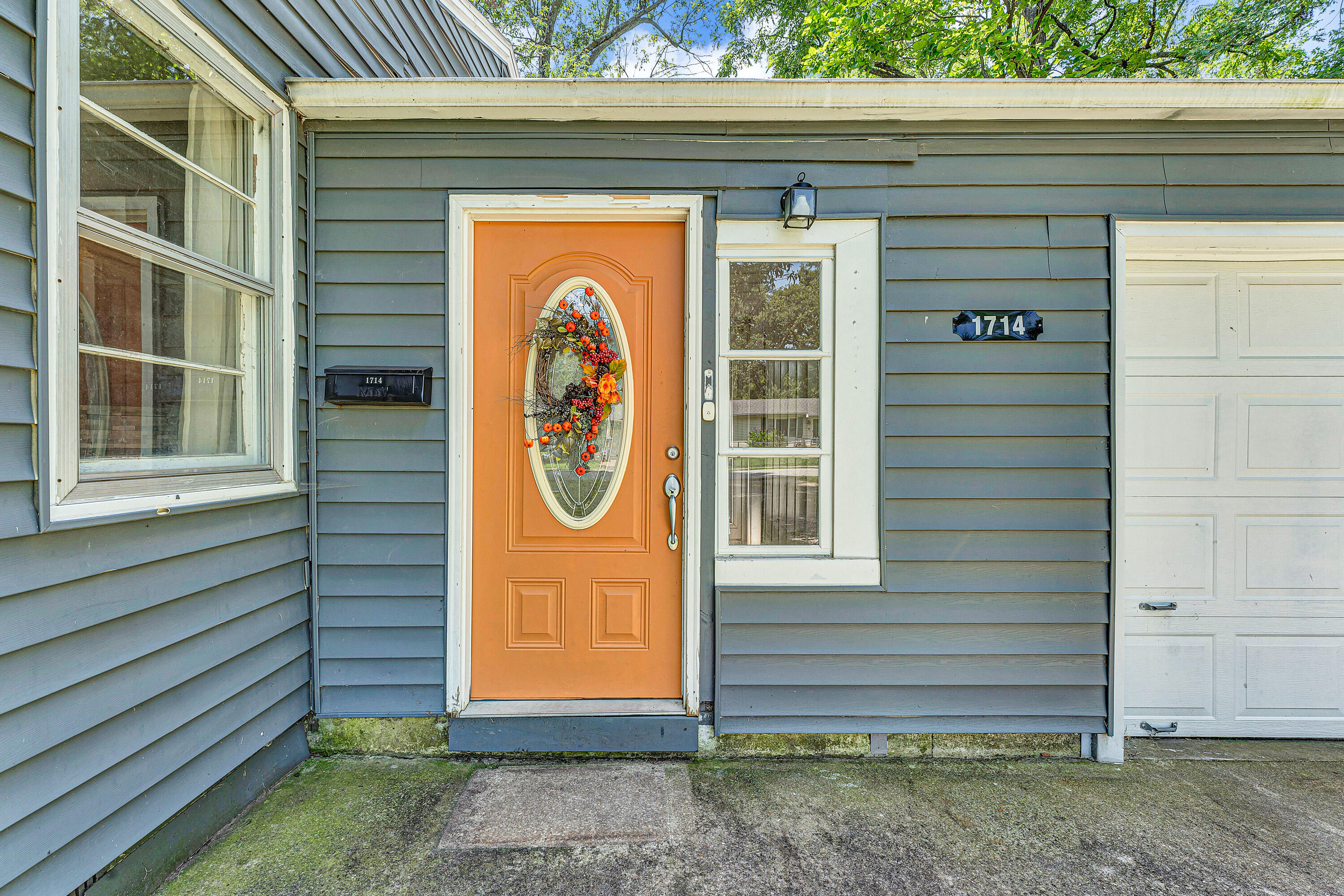 Photo 9 - Residential for sale – 1714 W Scott Street  Springfield, MO