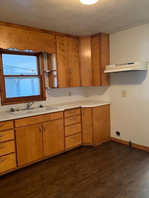 Photo 5 - Residential for sale – 104  Mitchell   Greenfield, MO
