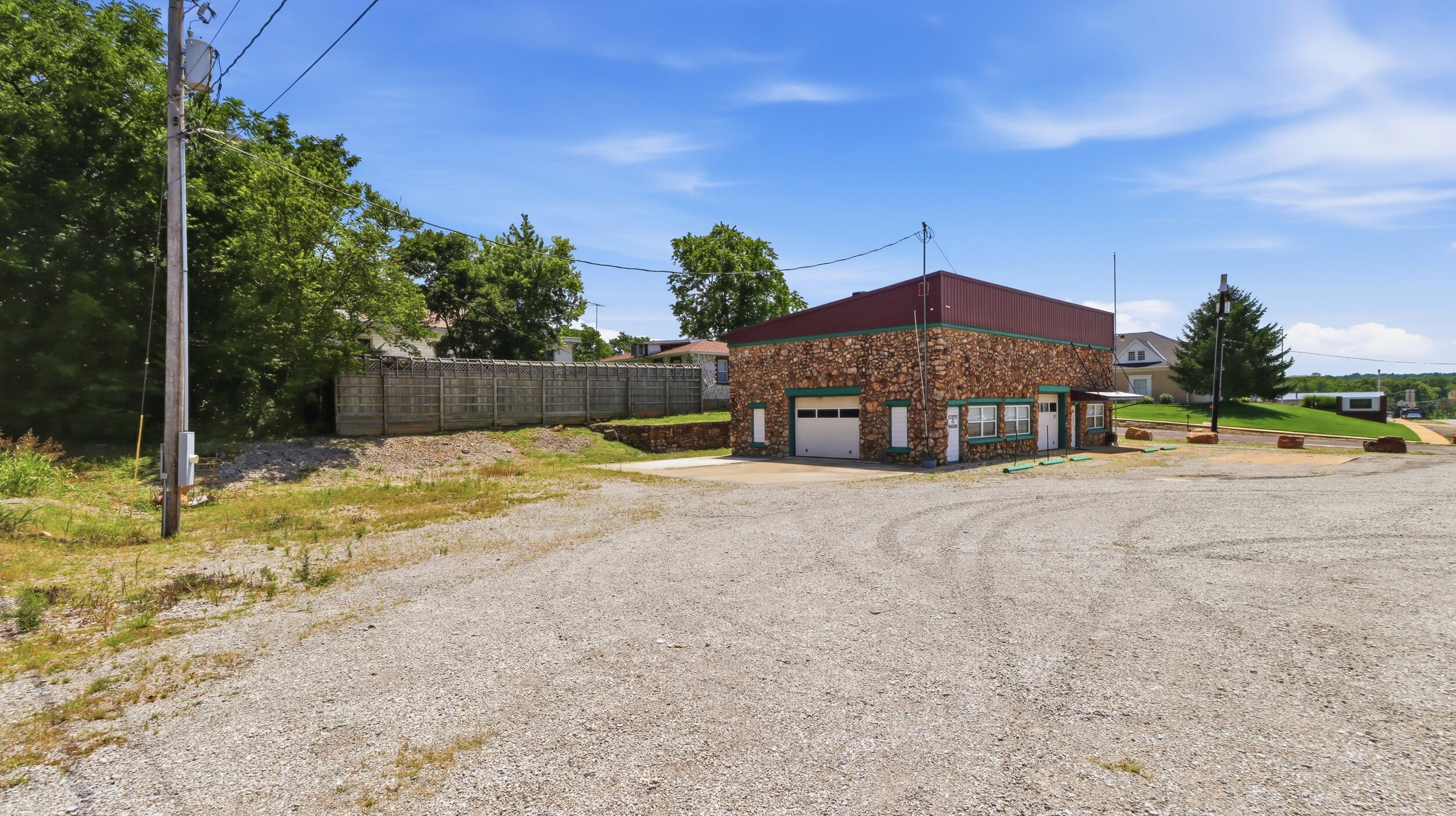 Photo 6 - Commercial Sale for sale – 301 N Elm Street  Mountain View, MO