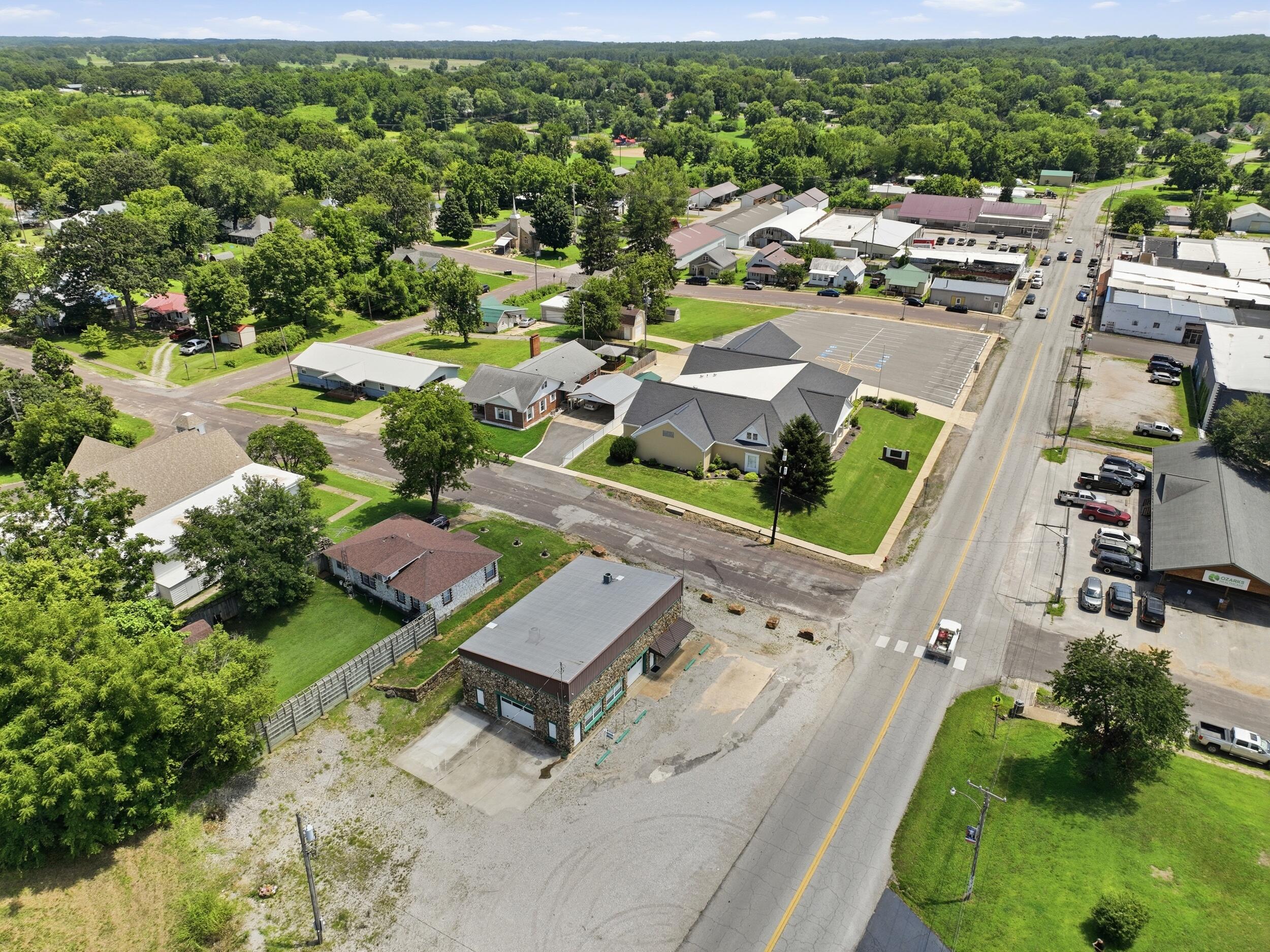 Photo 27 - Commercial Sale for sale – 301 N Elm Street  Mountain View, MO
