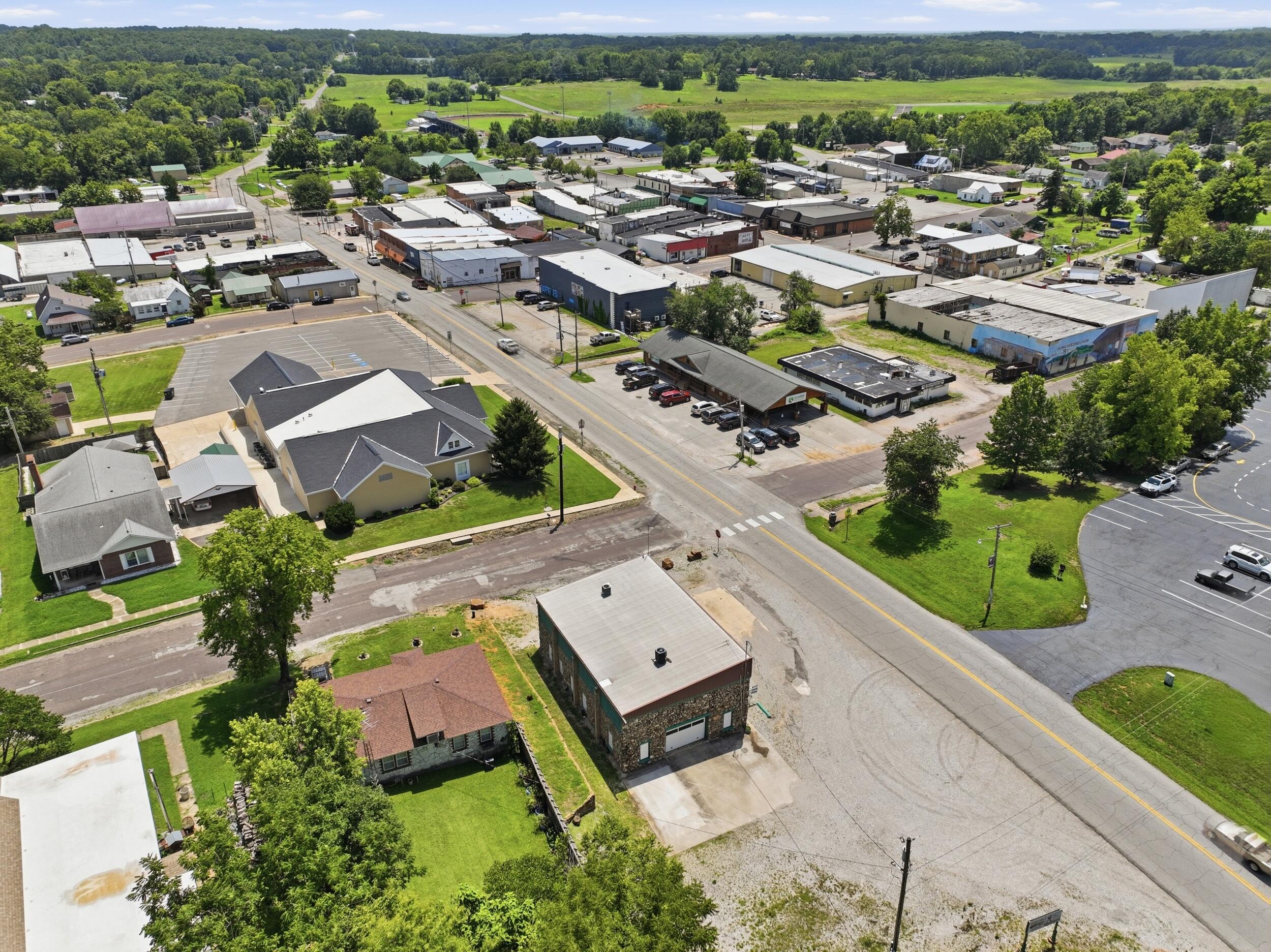 Photo 26 - Commercial Sale for sale – 301 N Elm Street  Mountain View, MO