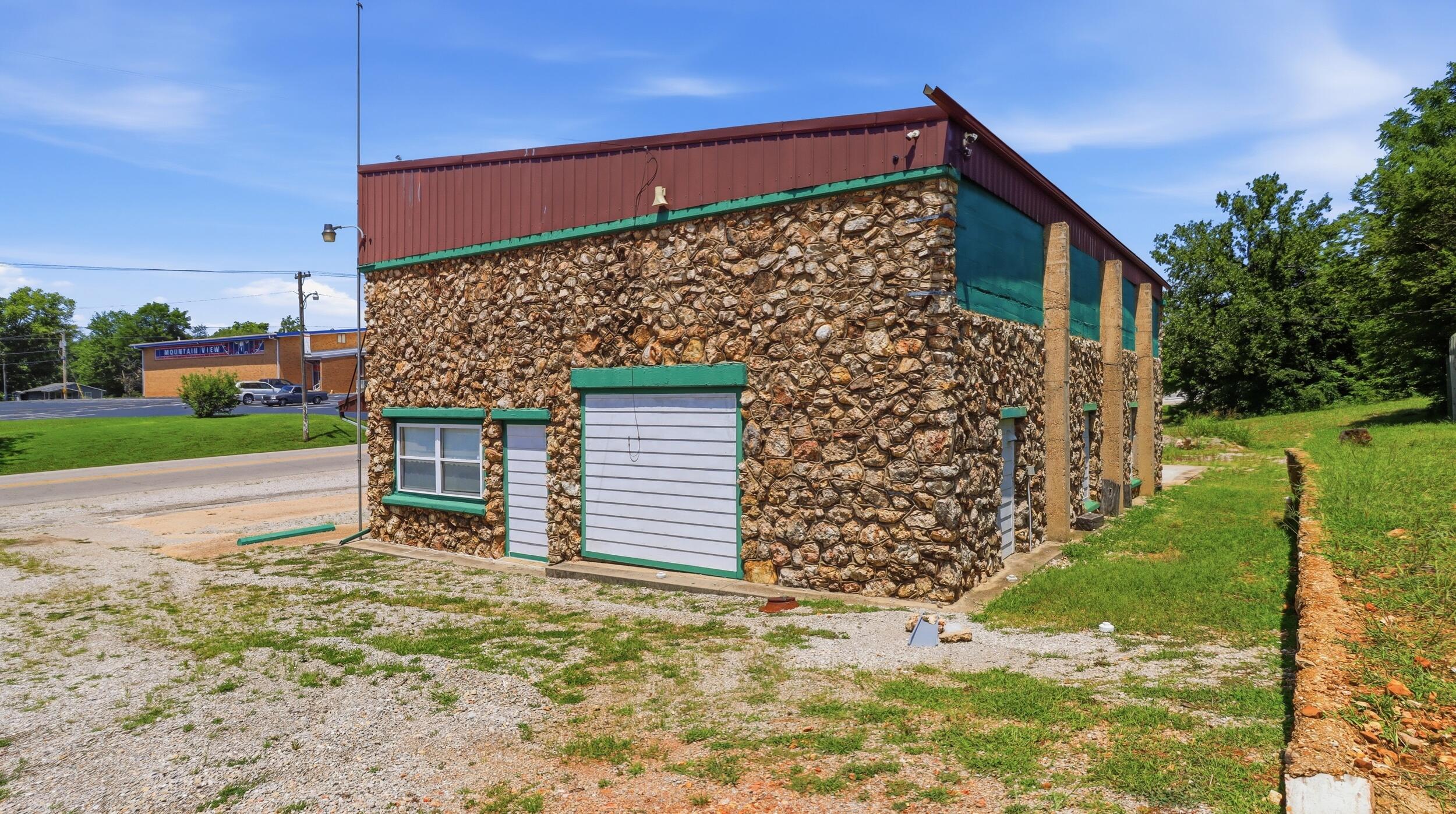 Photo 5 - Commercial Sale for sale – 301 N Elm Street  Mountain View, MO