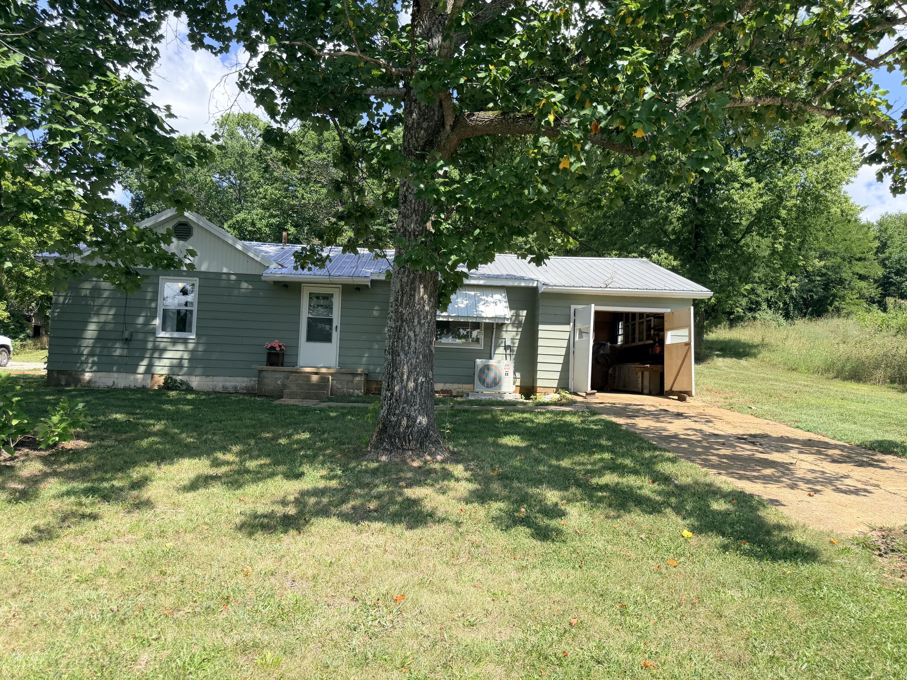 Photo 2 - Residential for sale – 15003 W Old Eminence Rd 15017 Old  E   Eminence, MO
