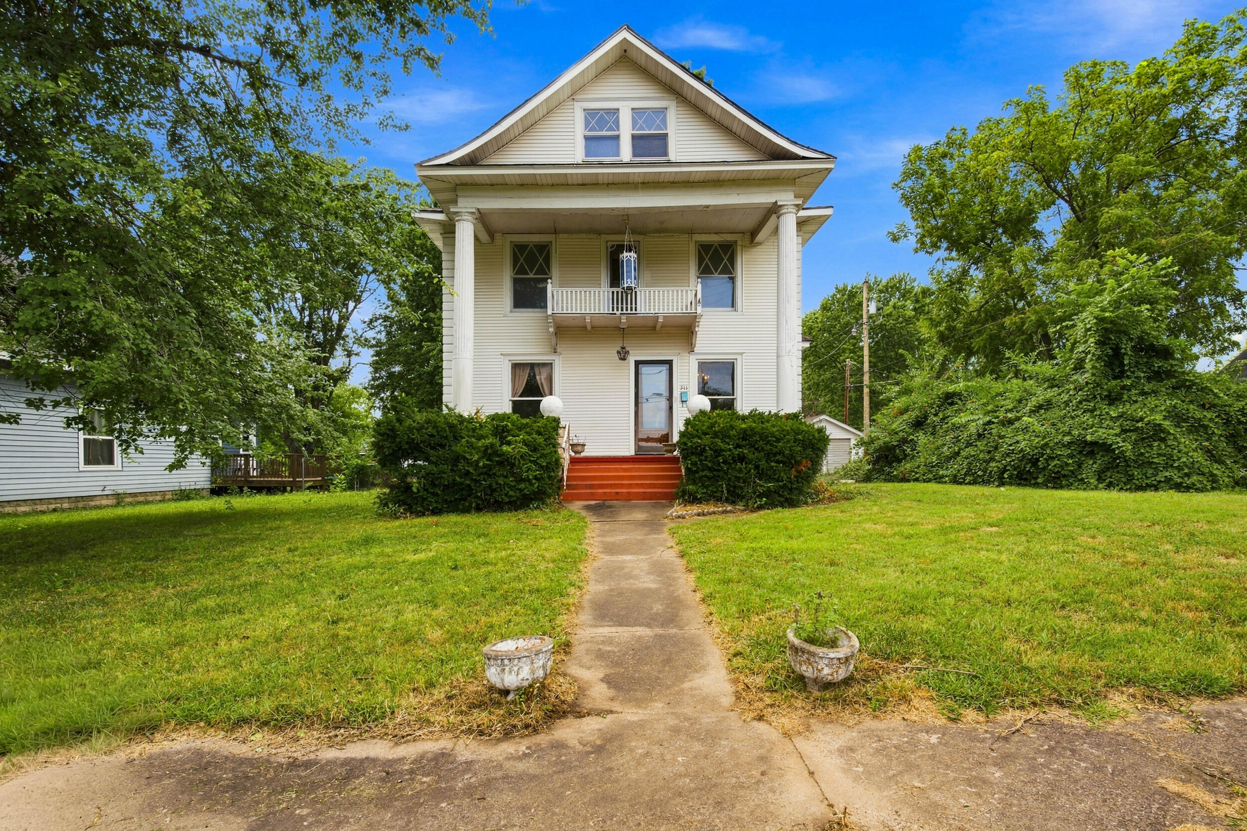 Photo 3 - Residential for sale – 511  Mcnatt Avenue  Aurora, MO