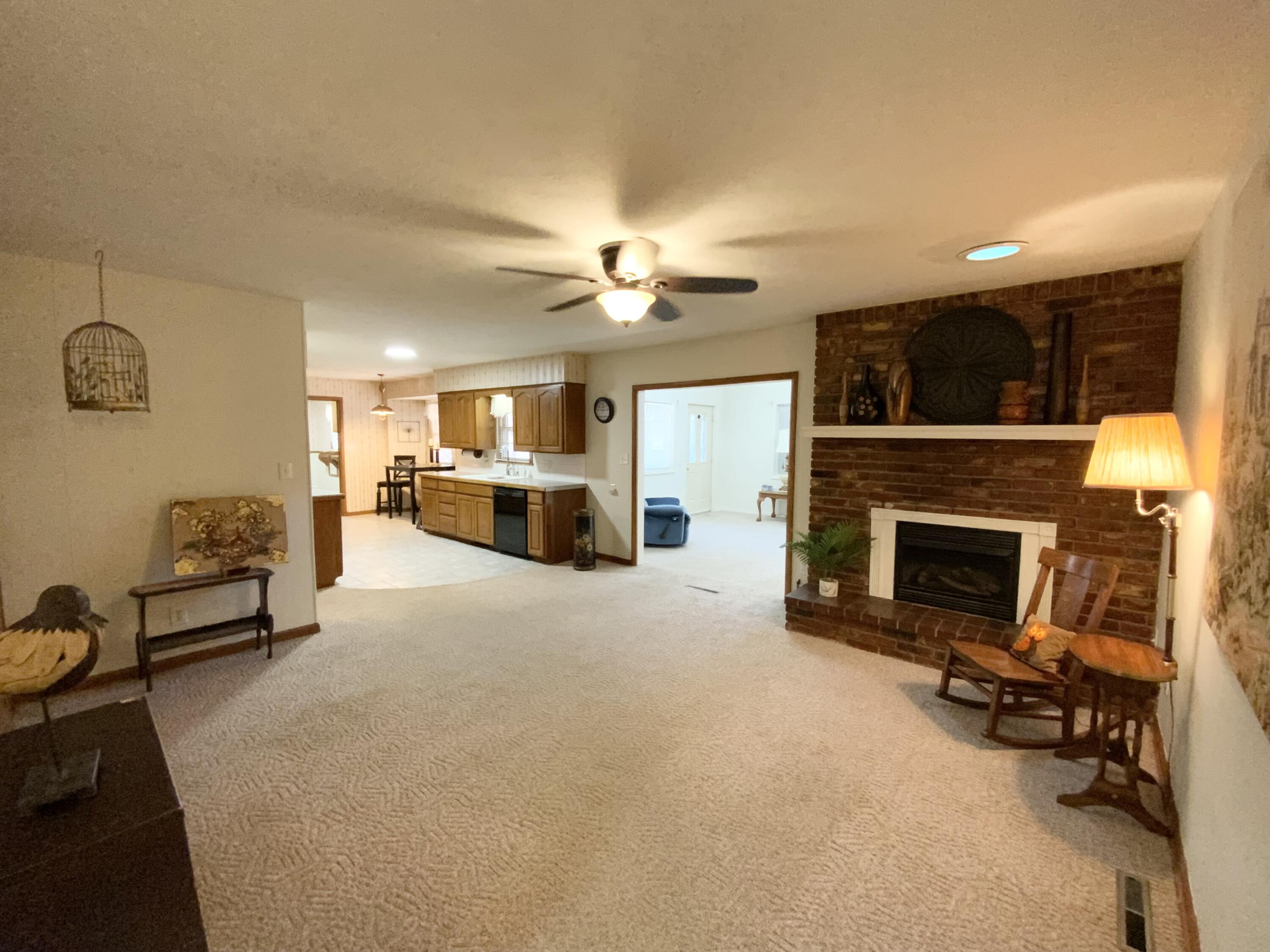 Photo 12 - Residential for sale – 2049 S Brighton Drive  Springfield, MO