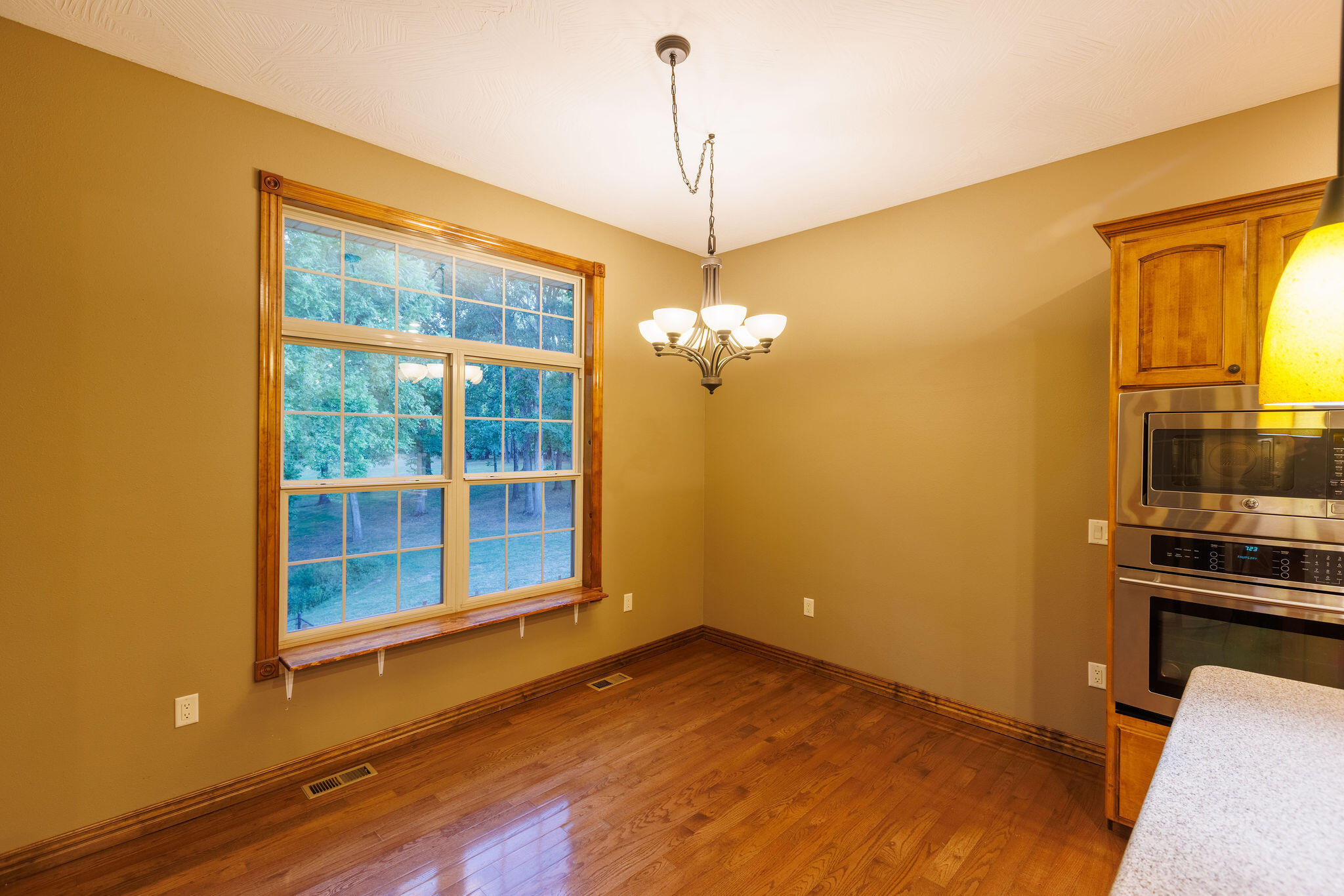 Photo 9 - Residential for sale – 1657 S Timber Lake Drive  Nixa, MO