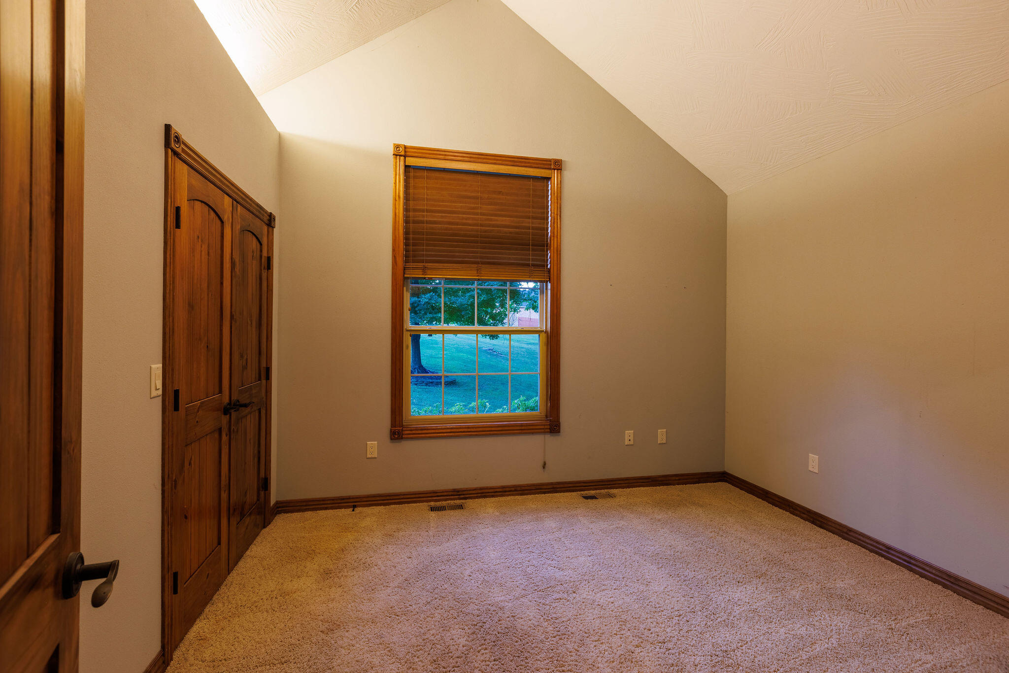 Photo 23 - Residential for sale – 1657 S Timber Lake Drive  Nixa, MO