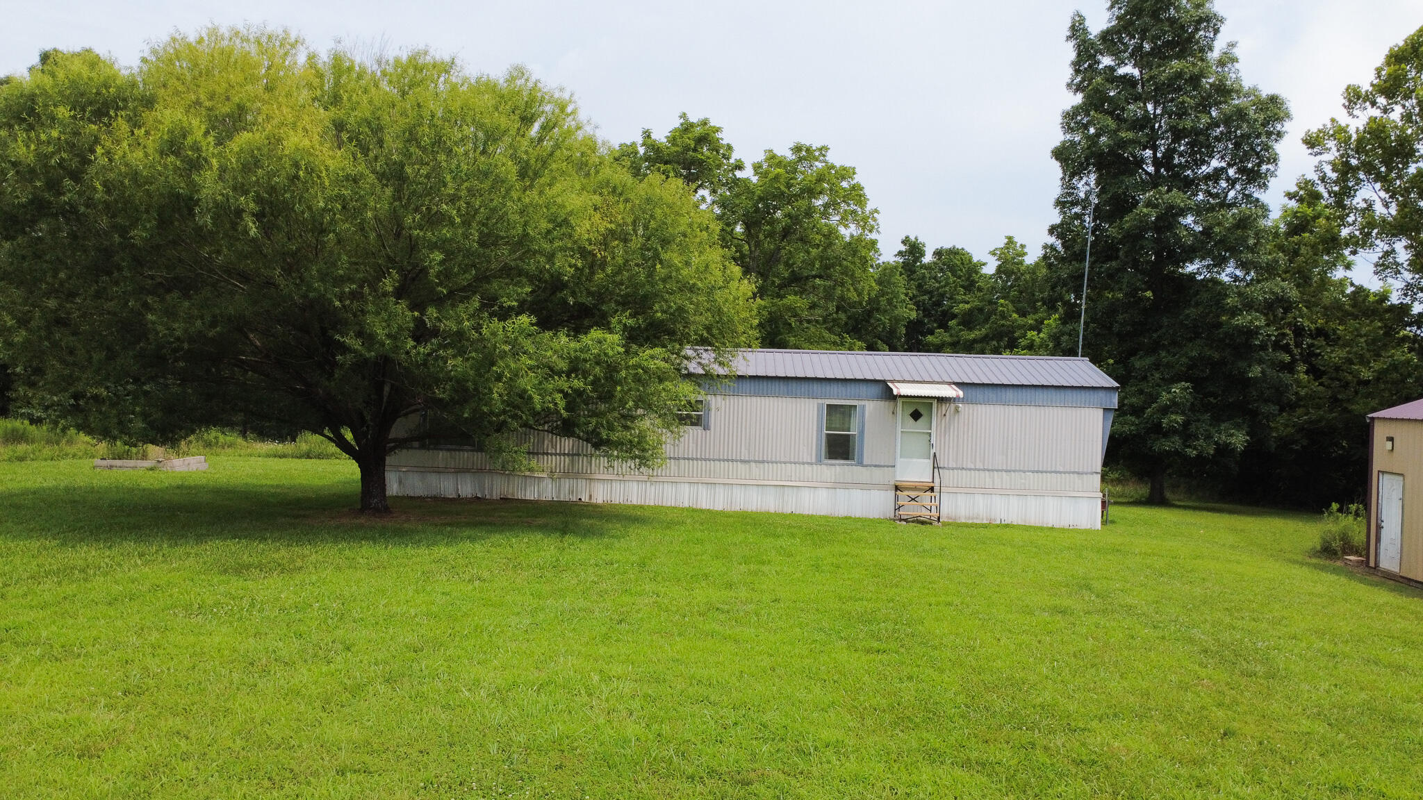 Photo 9 - Residential for sale – 3899  County Road 304   Alton, MO