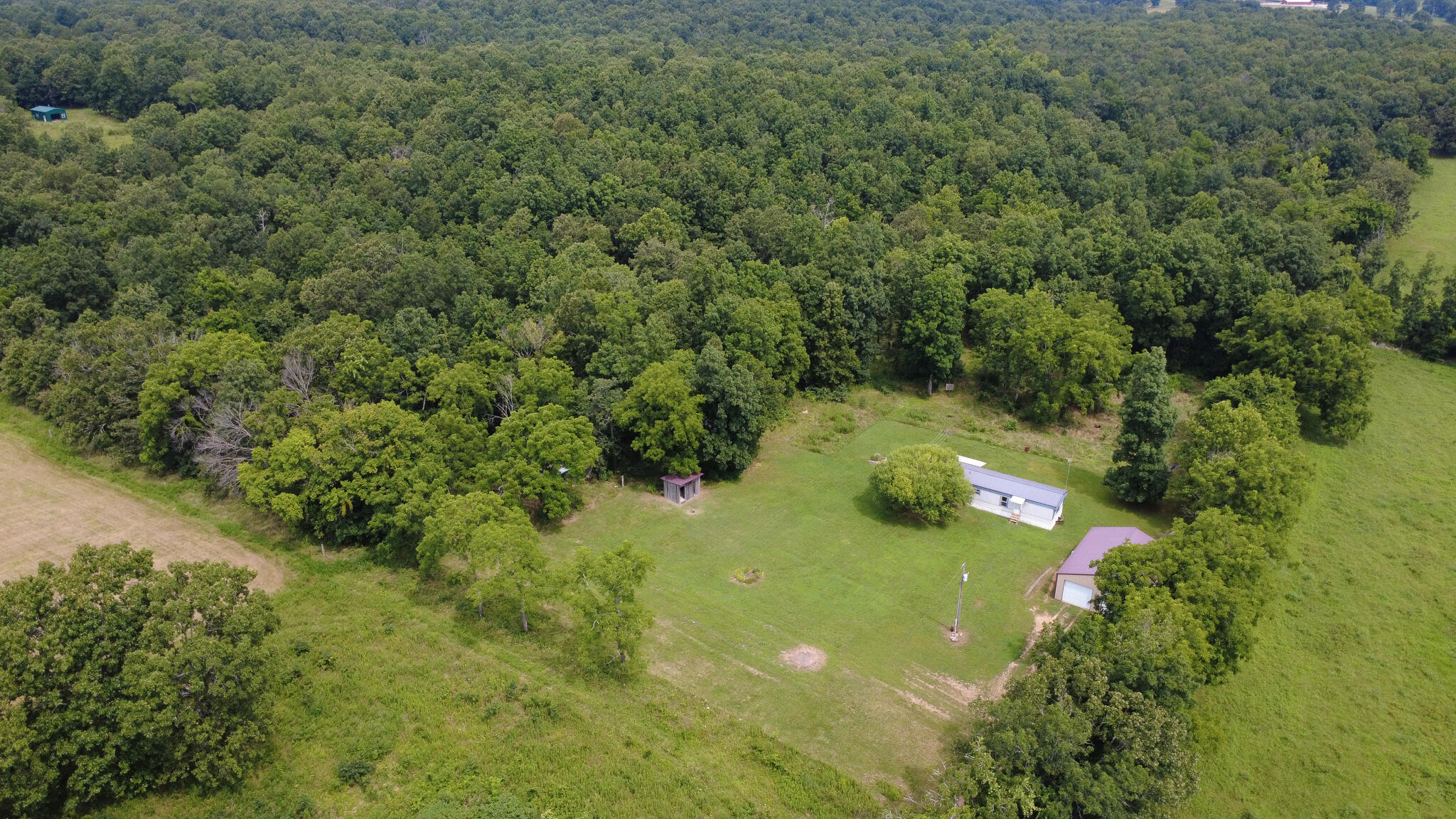 Photo 7 - Residential for sale – 3899  County Road 304   Alton, MO