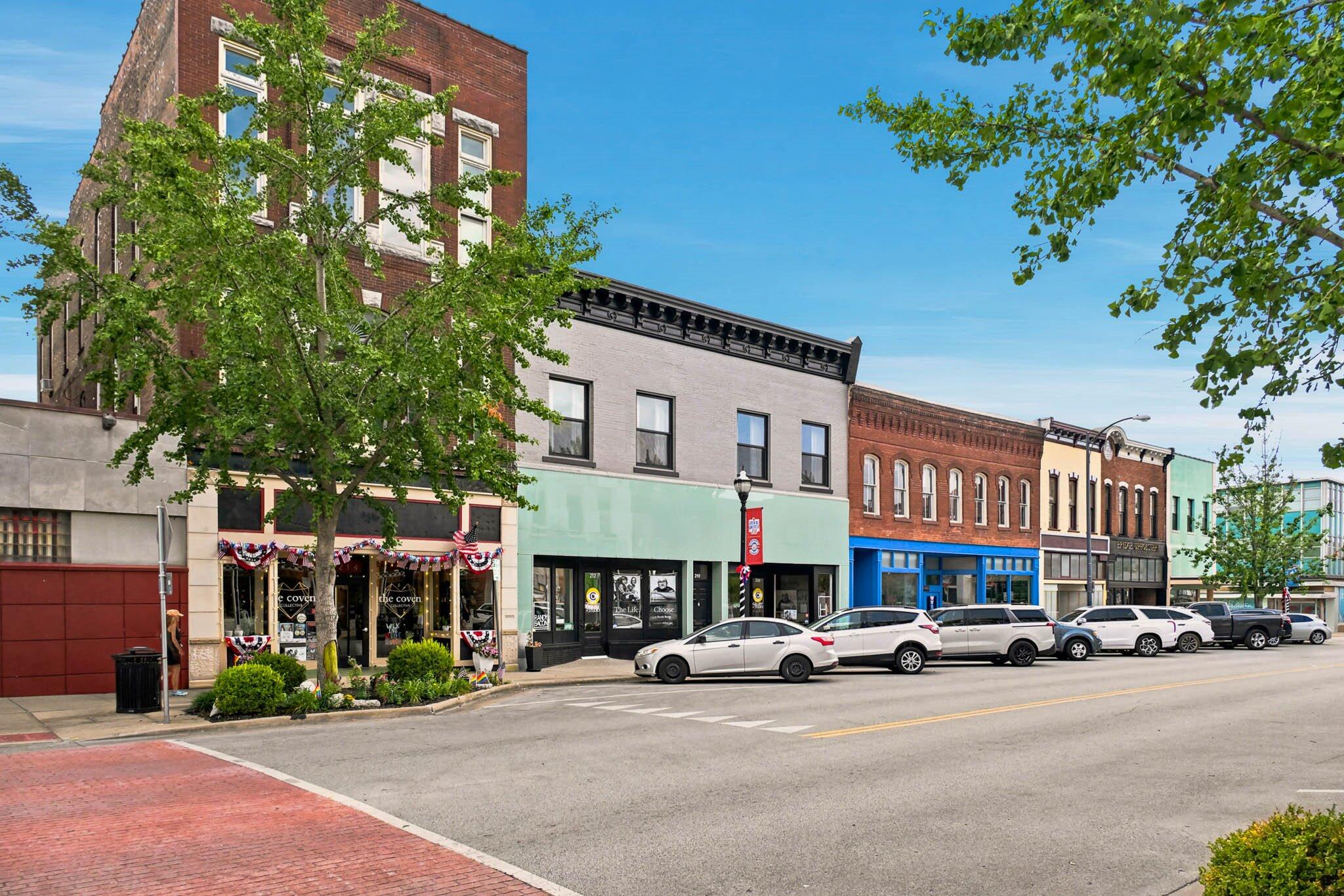 Photo 3 - Commercial Sale for sale – 214 E Commercial Street  Springfield, MO