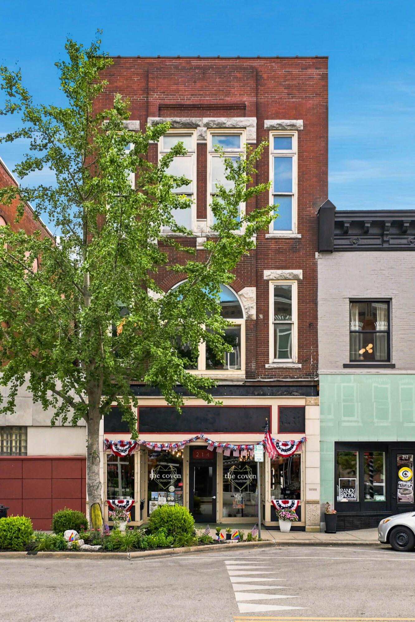 Commercial Sale for sale – 214 E Commercial Street  Springfield, MO