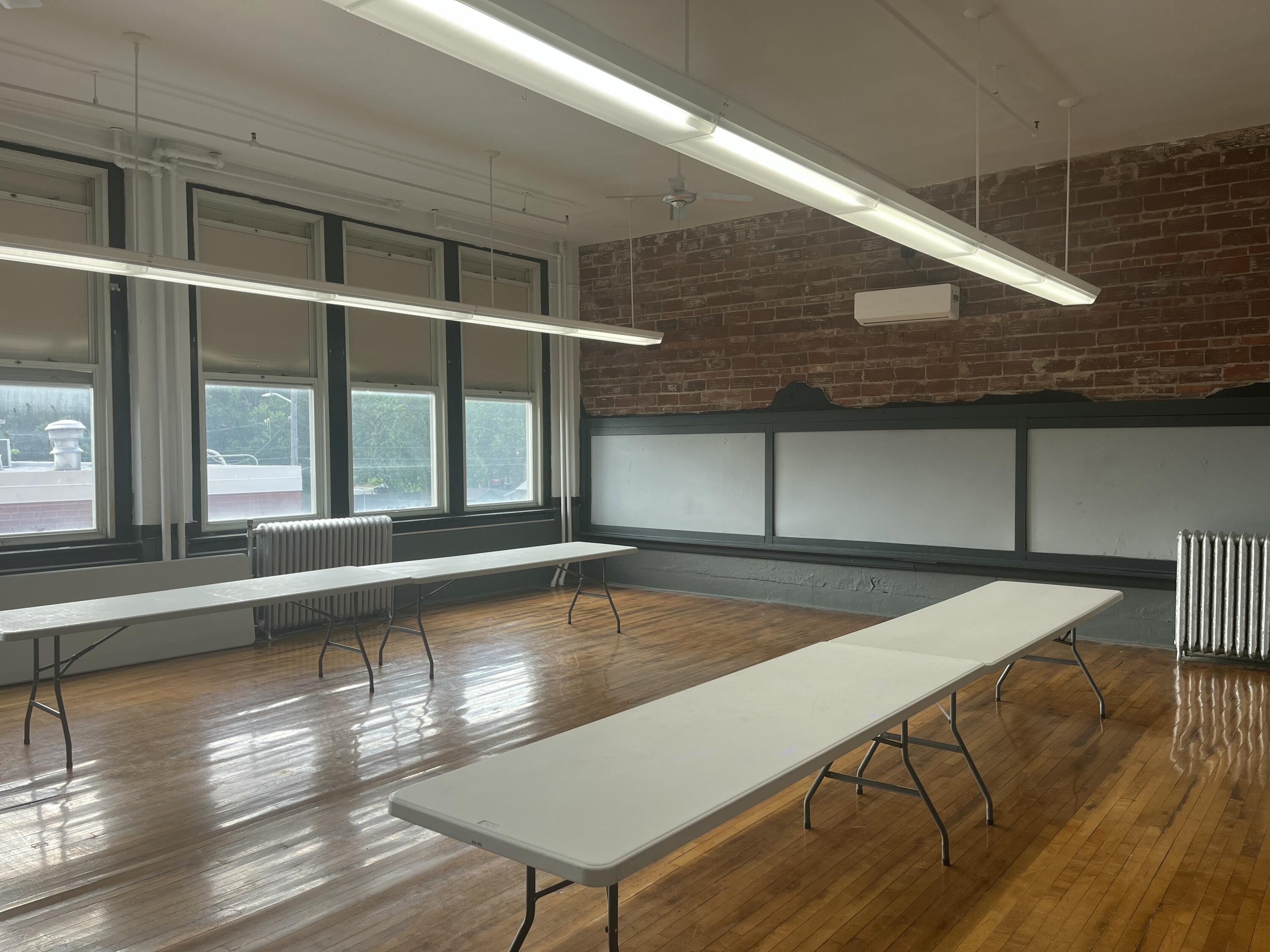 Photo 9 - Commercial Sale for sale – 1423 W Atlantic Street  Springfield, MO