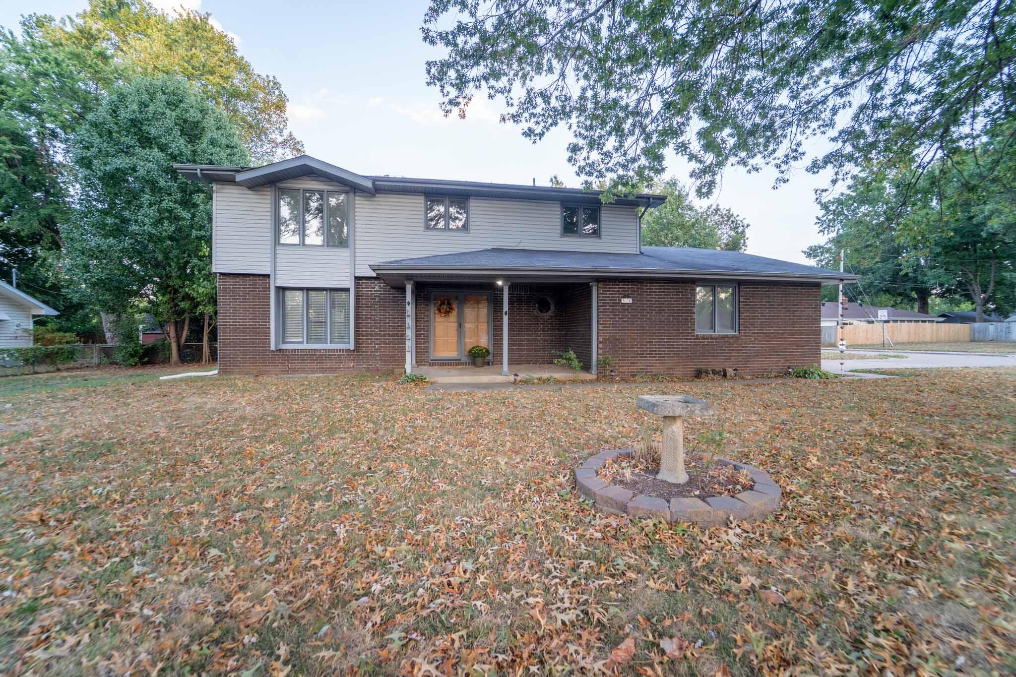 Photo 2 - Residential for sale – 5486 S Clay Avenue  Springfield, MO