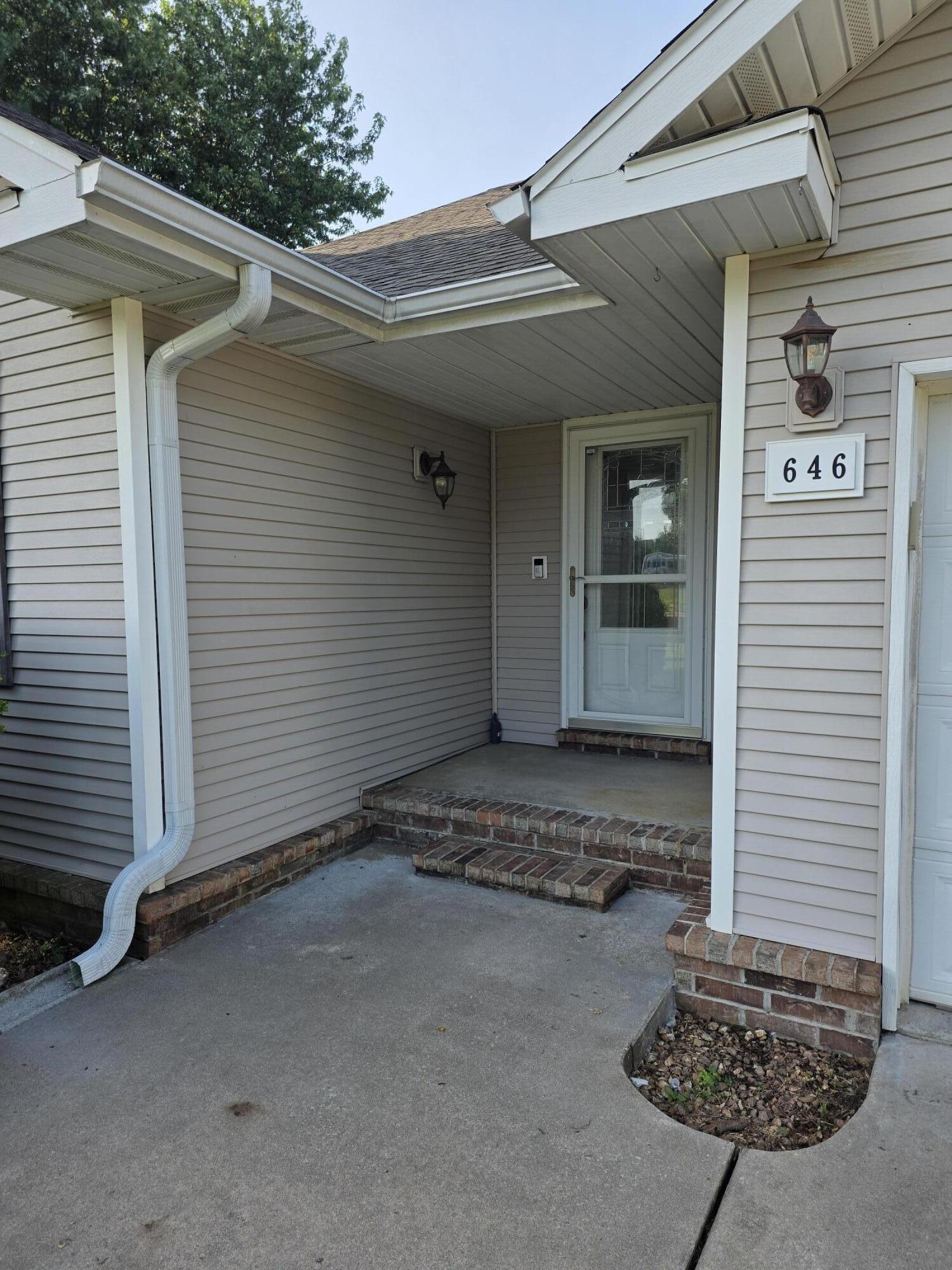 Photo 3 - Residential for sale – 646 E Woodland Street  Republic, MO
