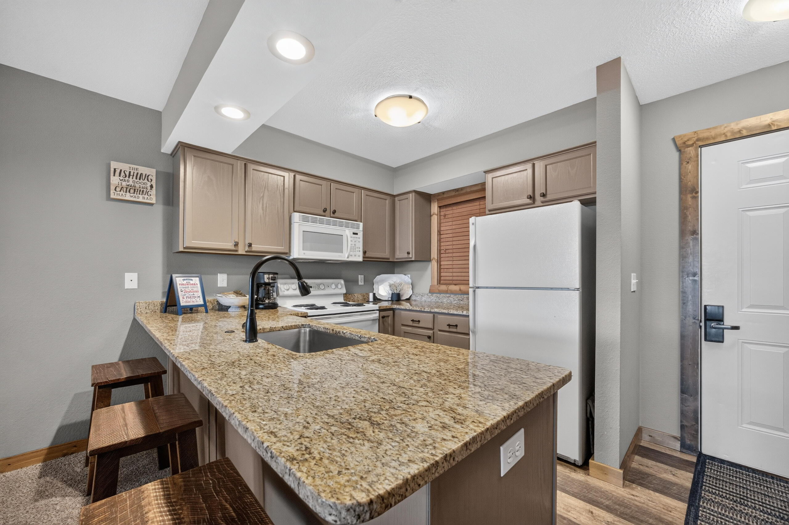 Photo 4 - Residential for sale – 70  Dogwood Park Trail  Branson, MO