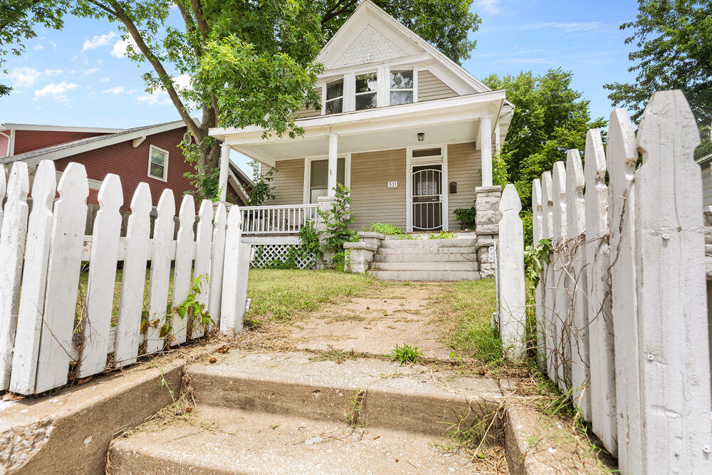 Photo 4 - Residential for sale – 531 E Division Street  Springfield, MO