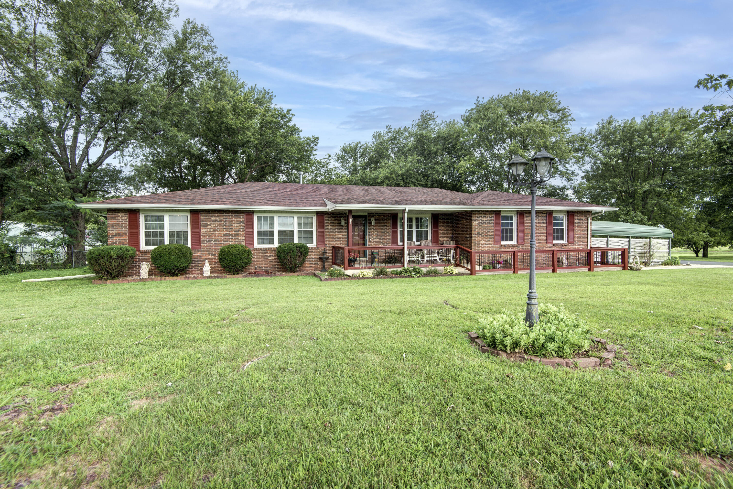 Photo 4 - Residential for sale – 2369 N Farm Road 101   Springfield, MO