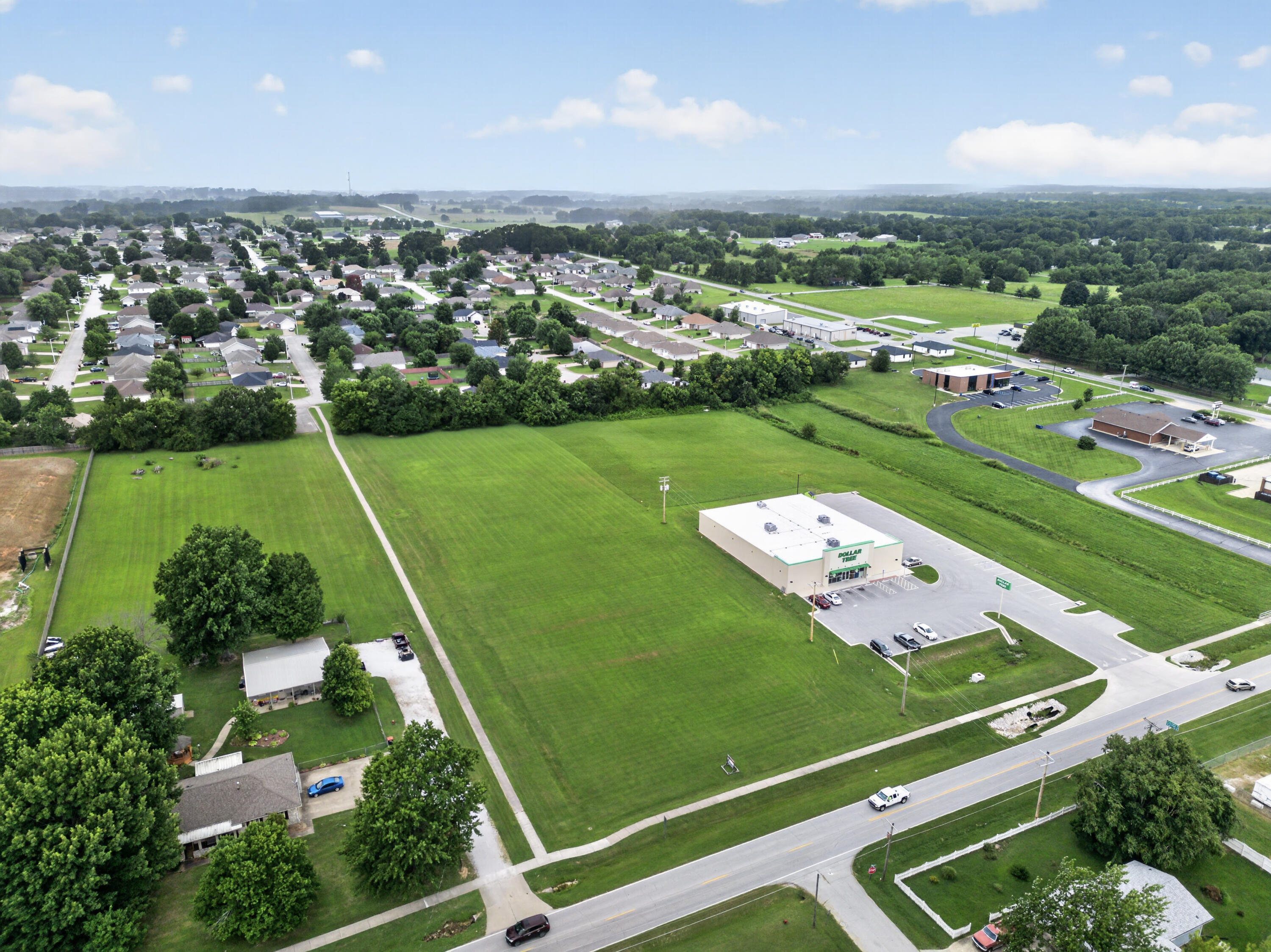 Photo 8 - Land for sale – Tbd N Public Avenue  Clever, MO