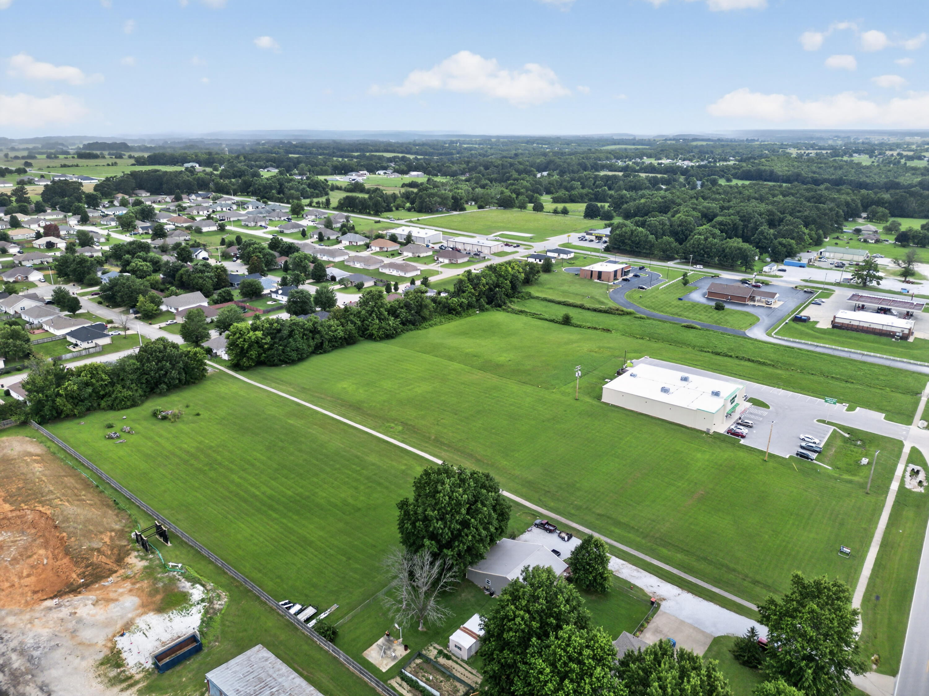 Photo 15 - Land for sale – Tbd N Public Avenue  Clever, MO